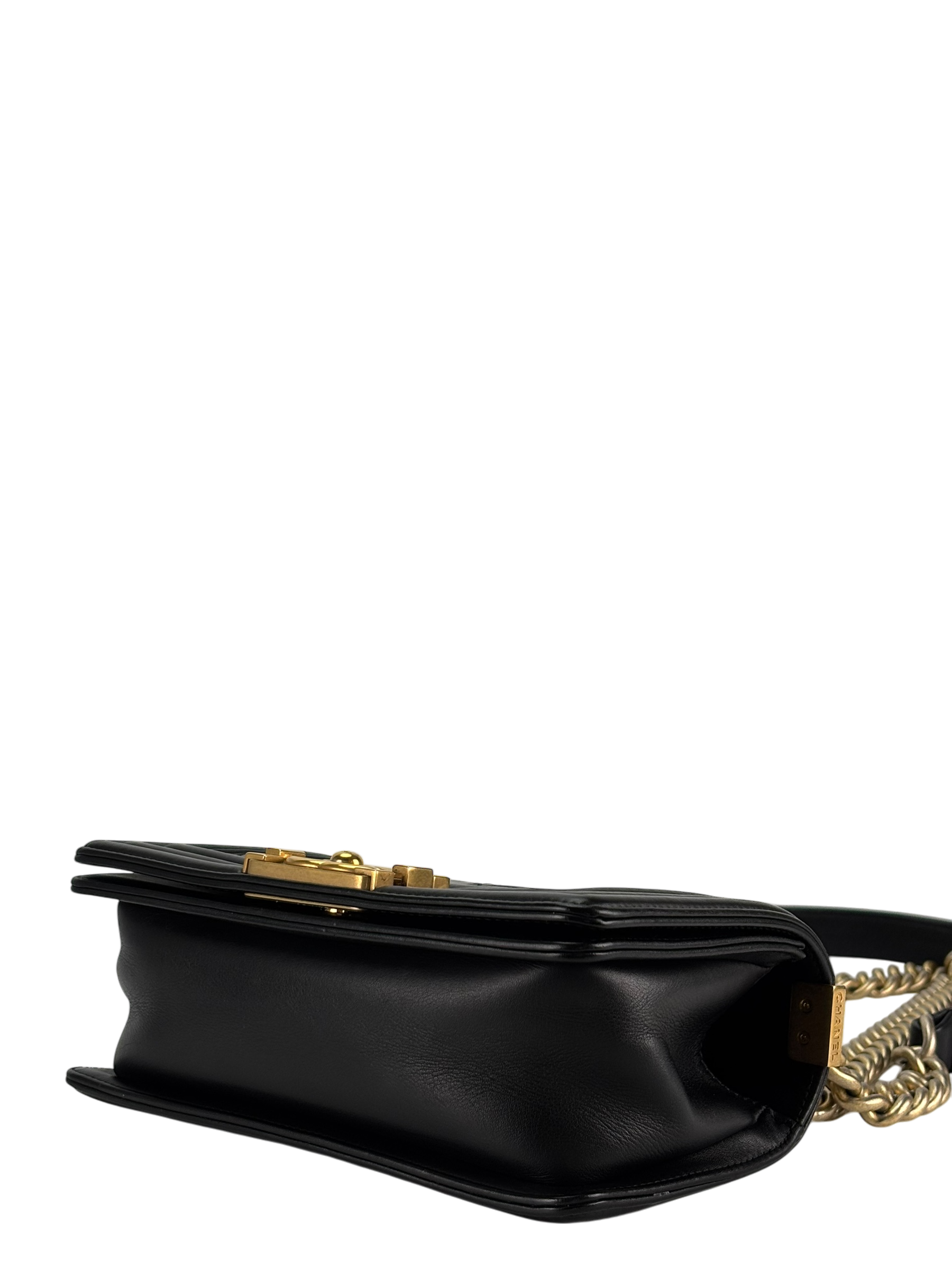 CHANEL - Small Boy Flap Bag Suede Chevron Black Calfksin Sliver Hardware