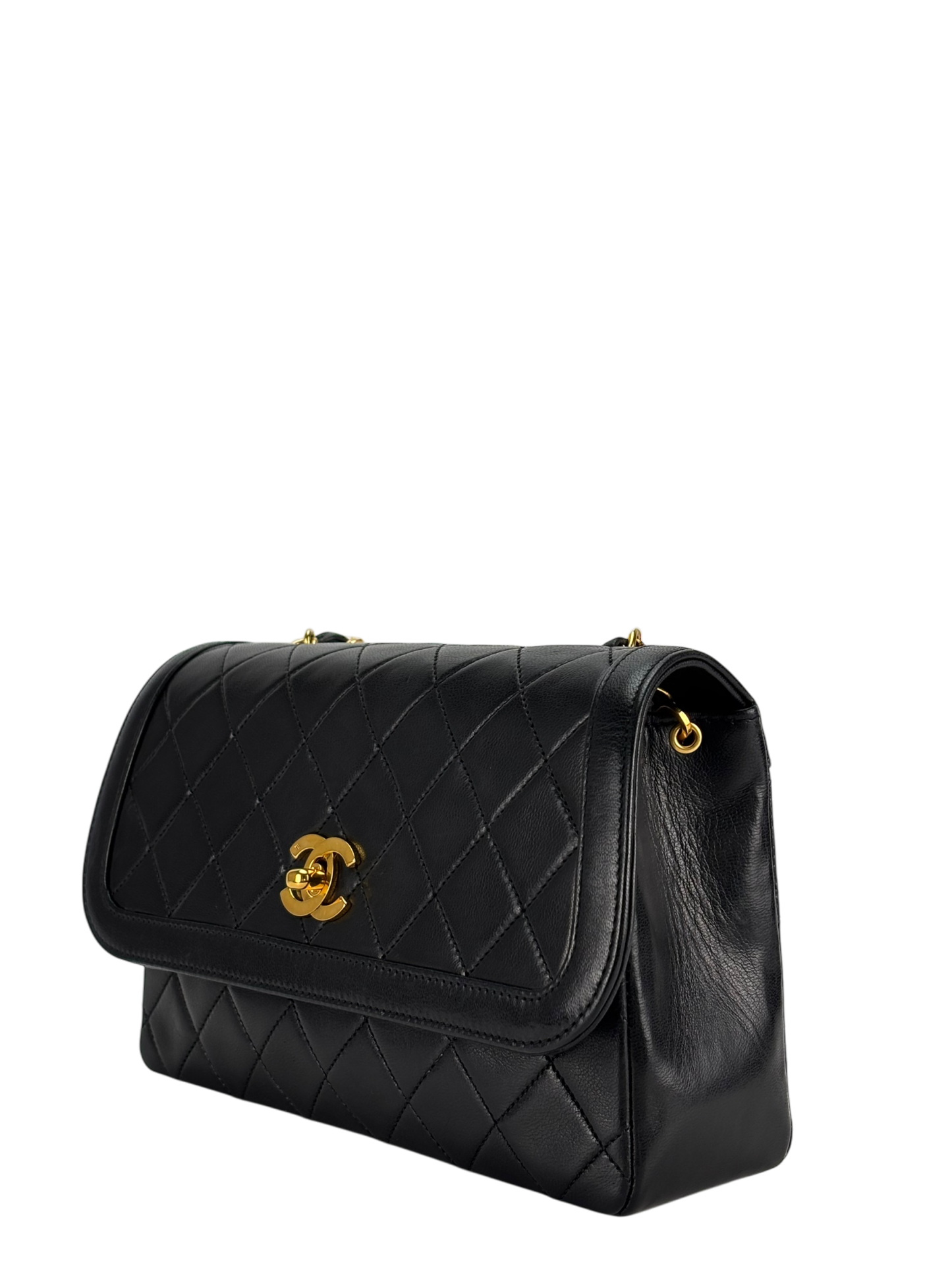 CHANEL - Black Lambskin Matelasse Single Flap Single Chain Bag