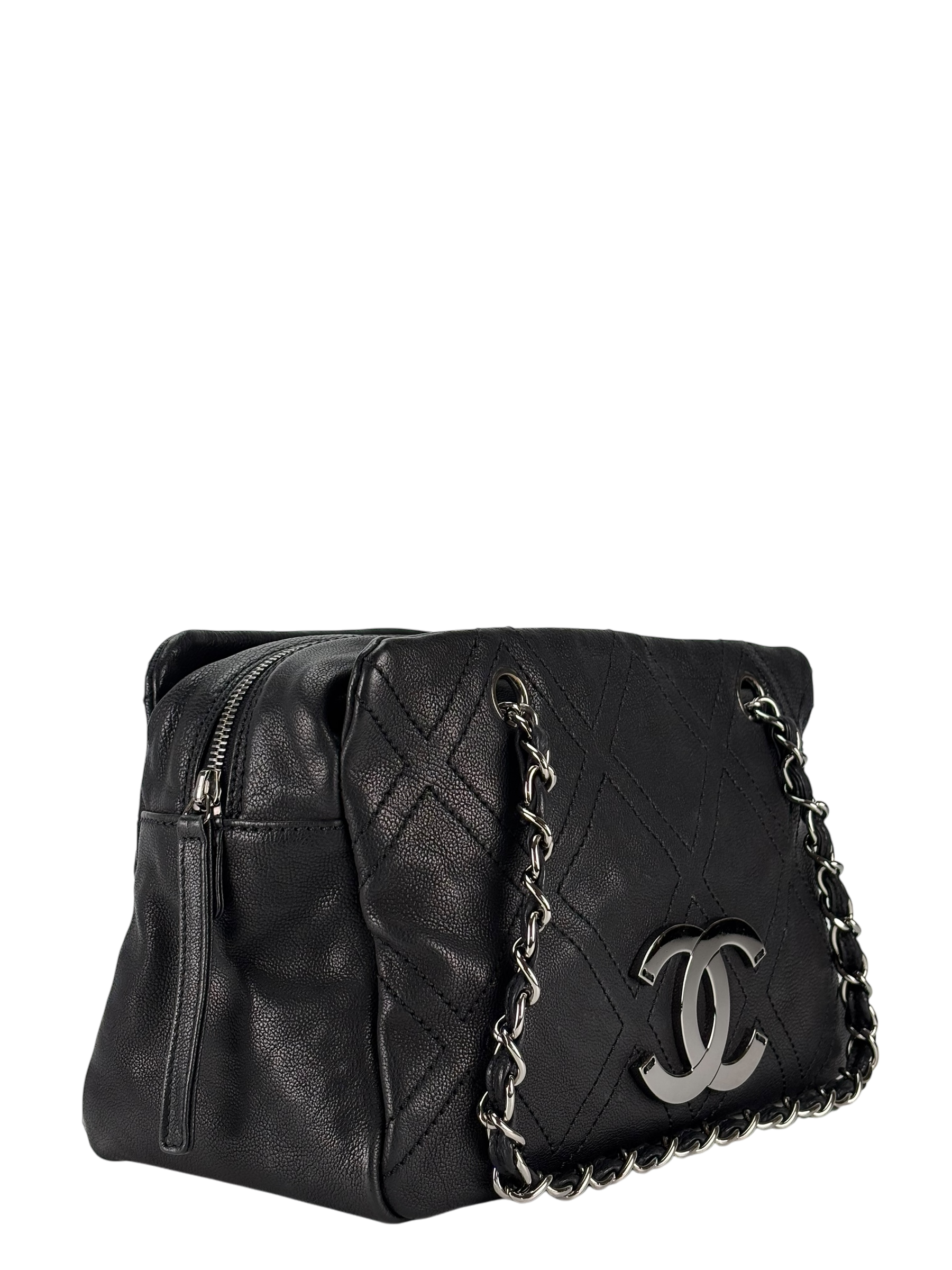 CHANEL - Calfskin Small Diamond Stitch Tote Black