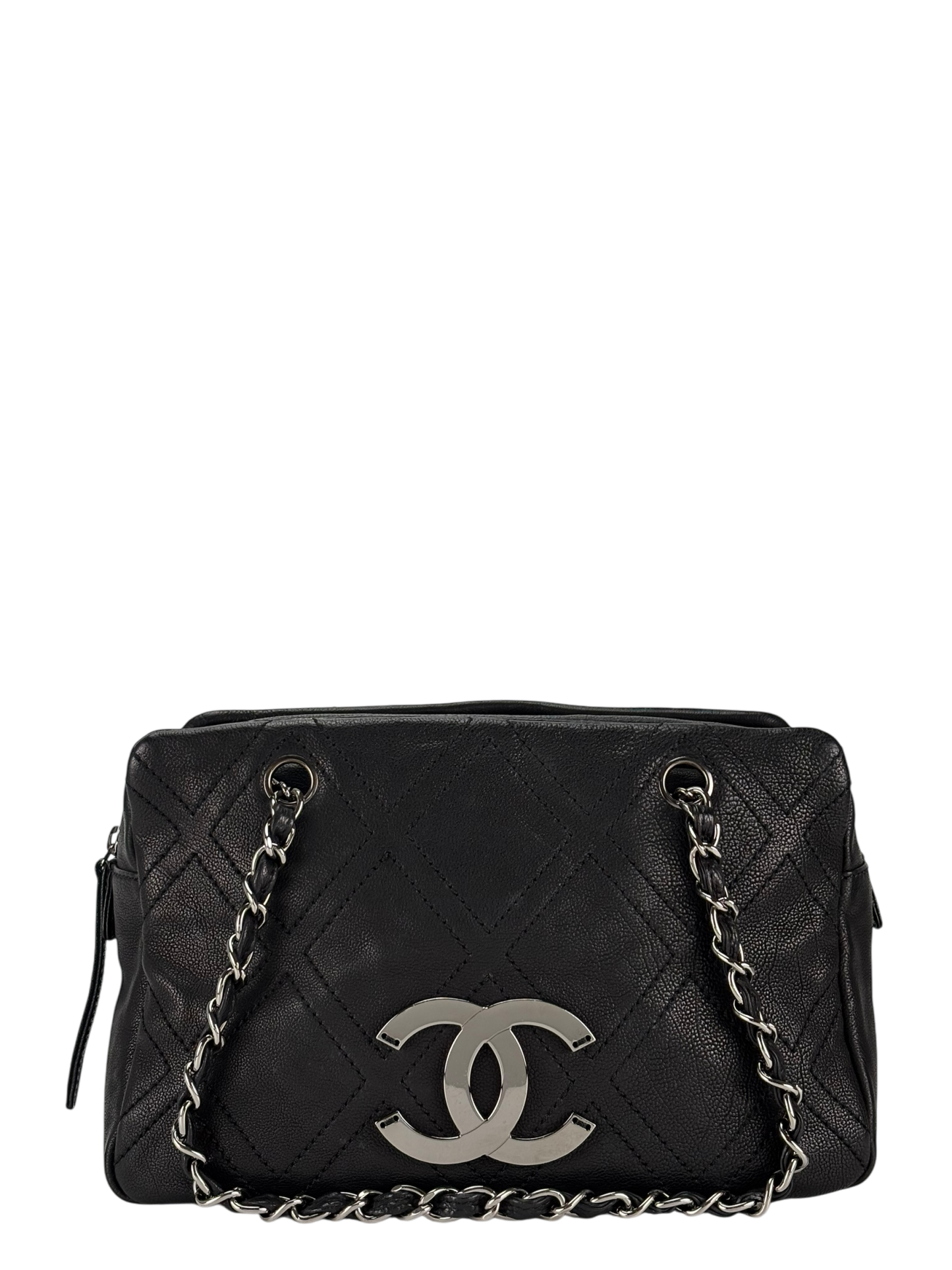 CHANEL - Calfskin Small Diamond Stitch Tote Black