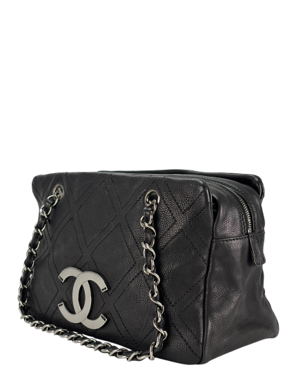 CHANEL - Calfskin Small Diamond Stitch Tote Black