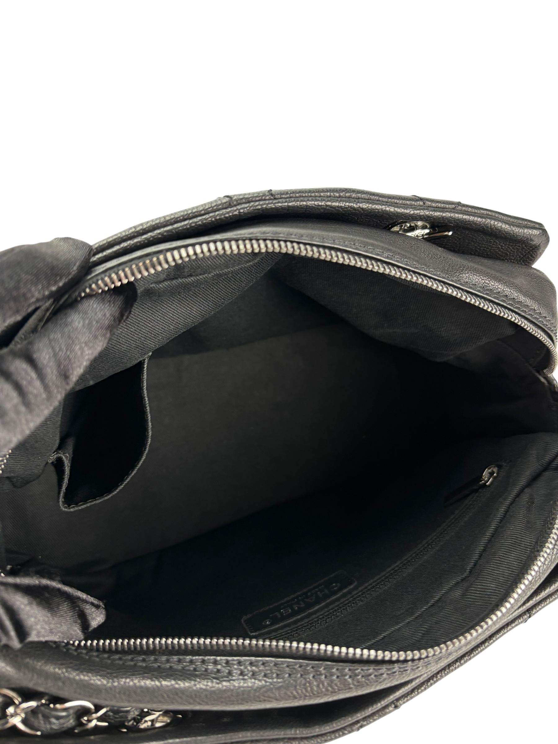 CHANEL - Calfskin Small Diamond Stitch Tote Black