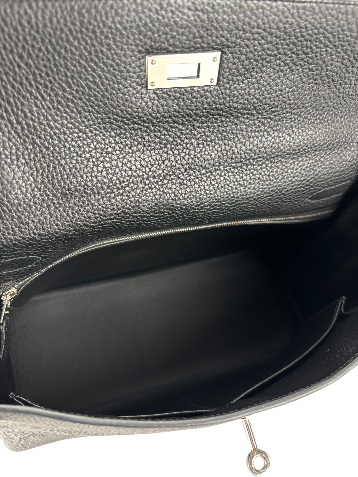 HERMES - Kelly 32 Black Togo Palladium Hardware