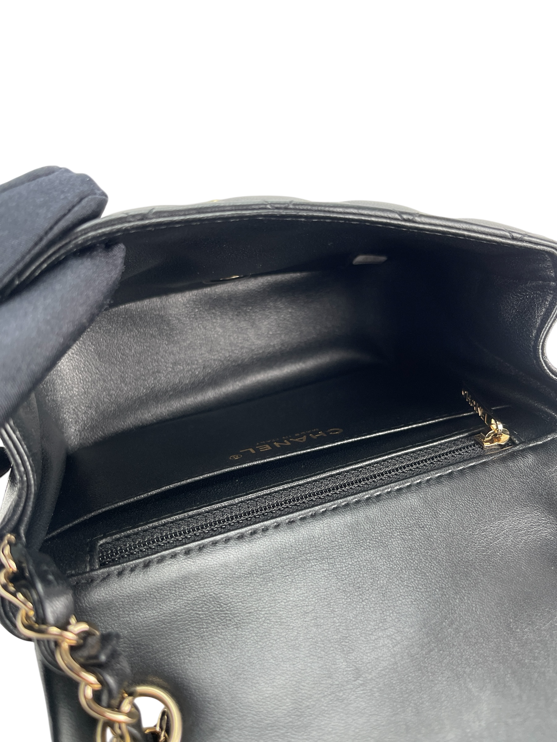 CHANEL - Mini Matlasse 17 Lambskin Single Flap Chain Bag Black Gold Hardware