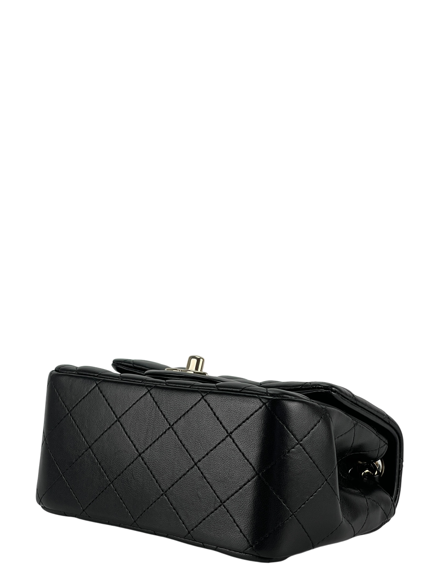 CHANEL - Mini Matlasse 17 Lambskin Single Flap Chain Bag Black Gold Hardware