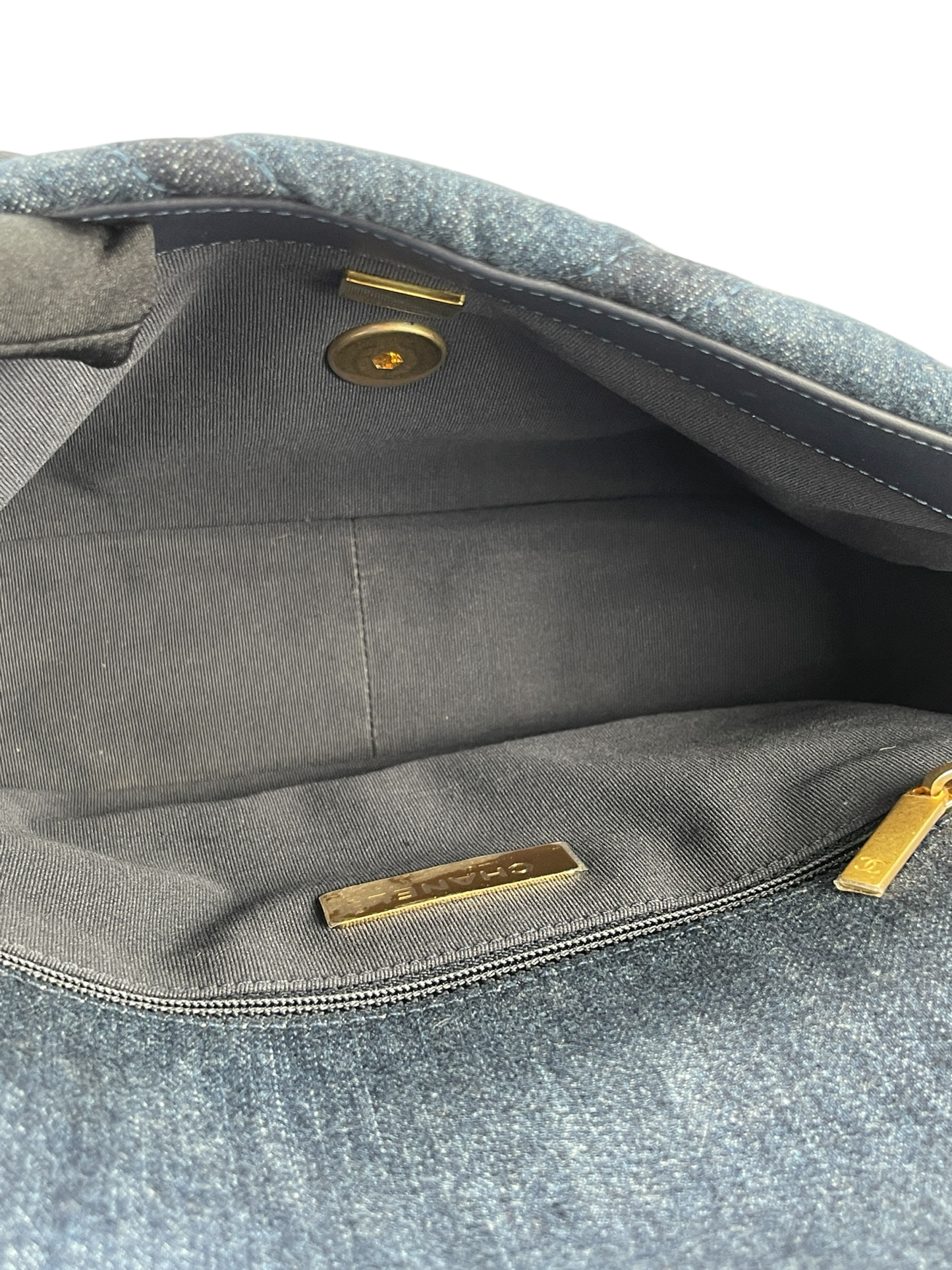 CHANEL - 23C Denim 19 Small Flap Bag