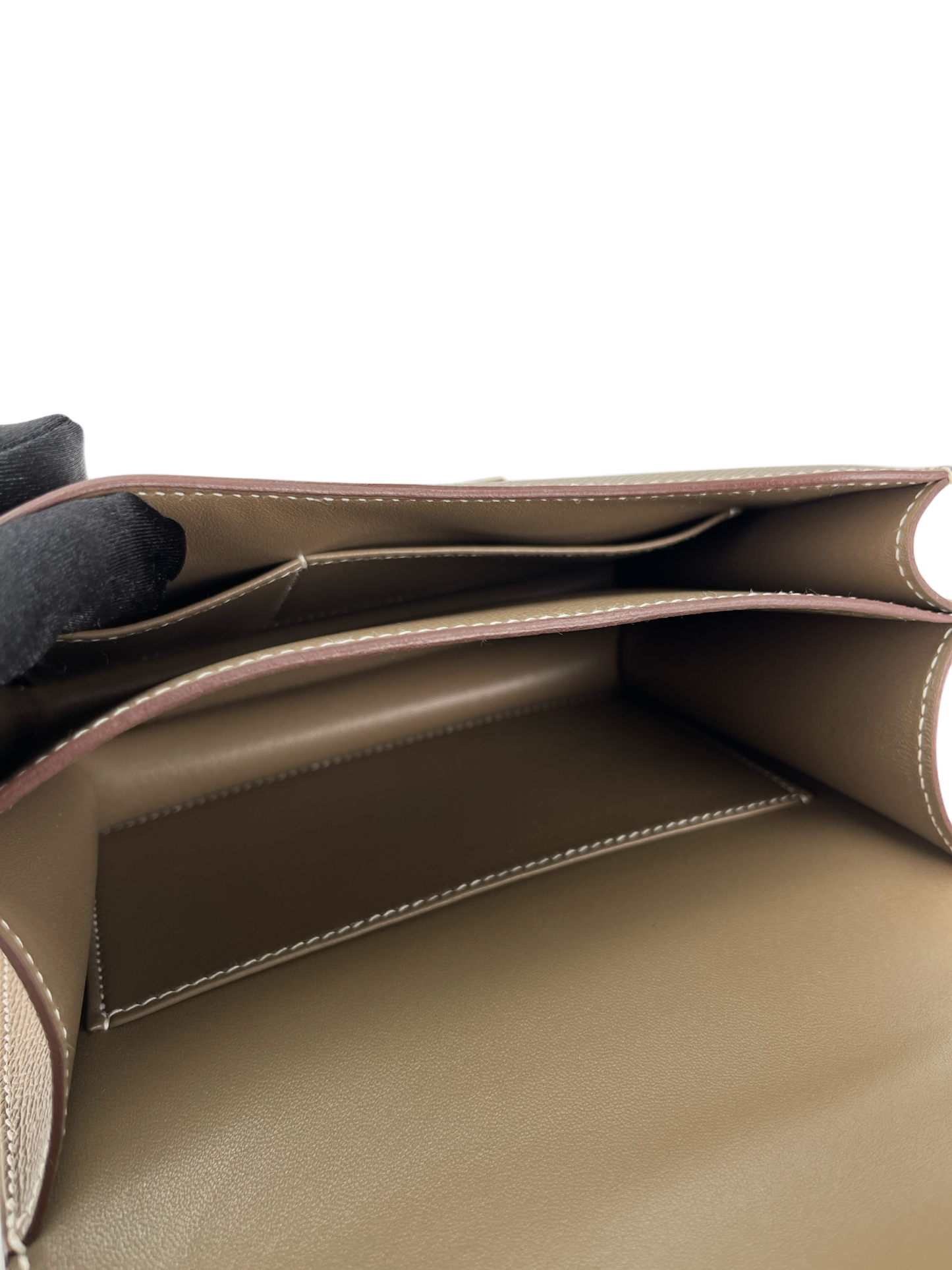 HERMES - Constance 19 Etoupe Epsom Permabrass Gold Hardware