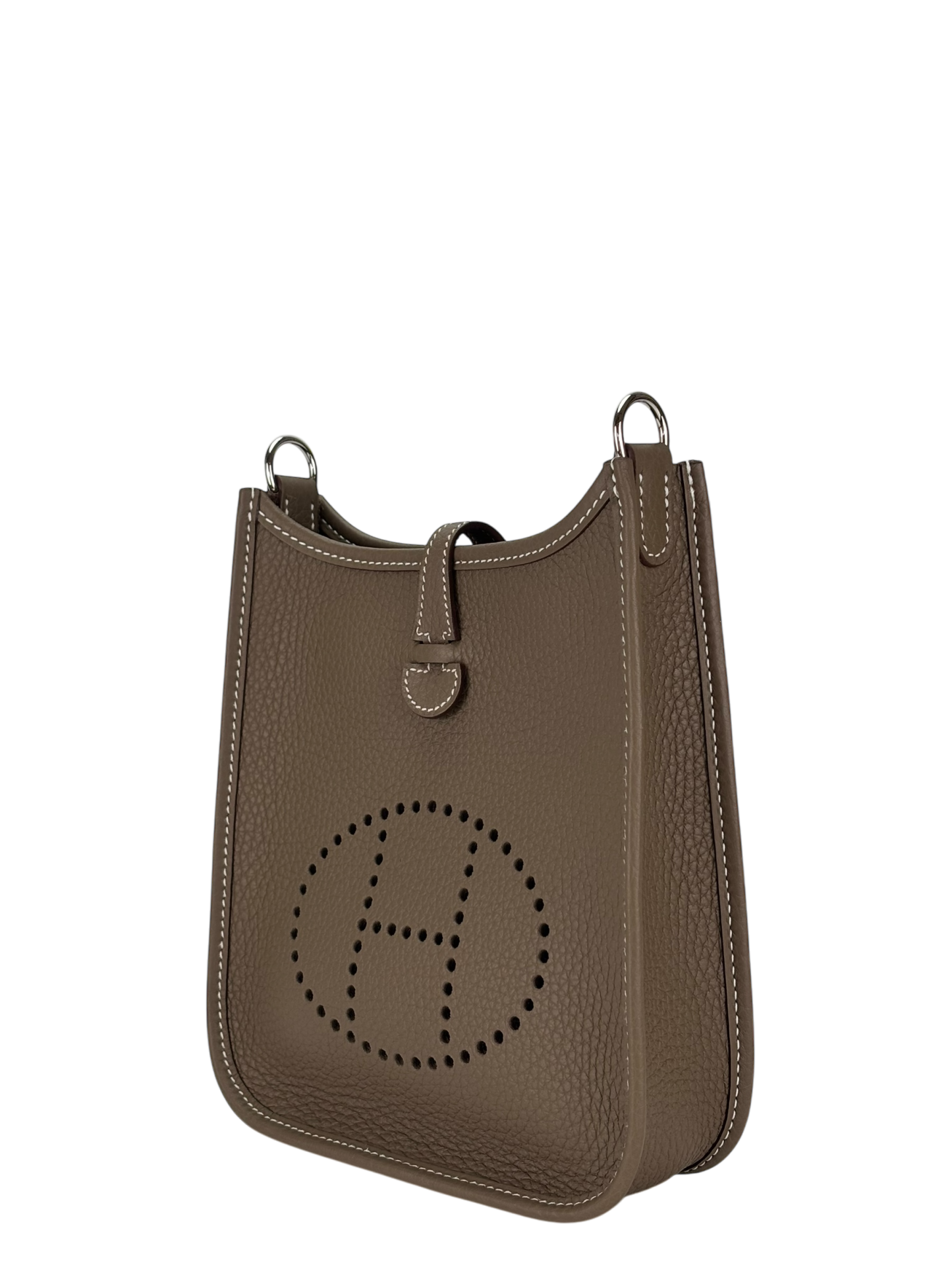 HERMES - Evelyne TPM Evelyne 16 Etoupe Taurillon Clemence Palladium Hardware