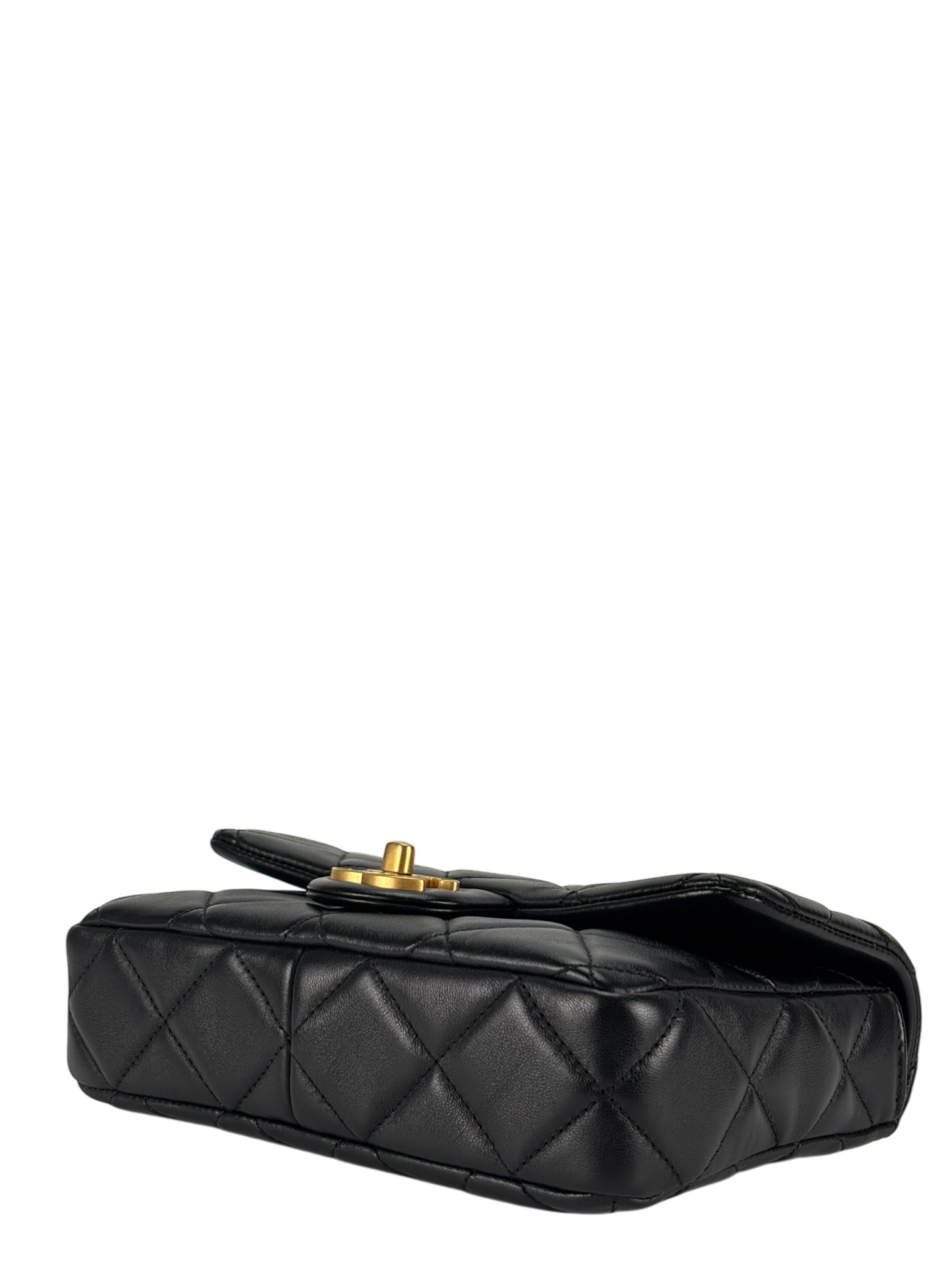 CHANEL - 22P Mini Matlasse 20 Lambskin Single Flap Chain Bag Black Gold Hardware