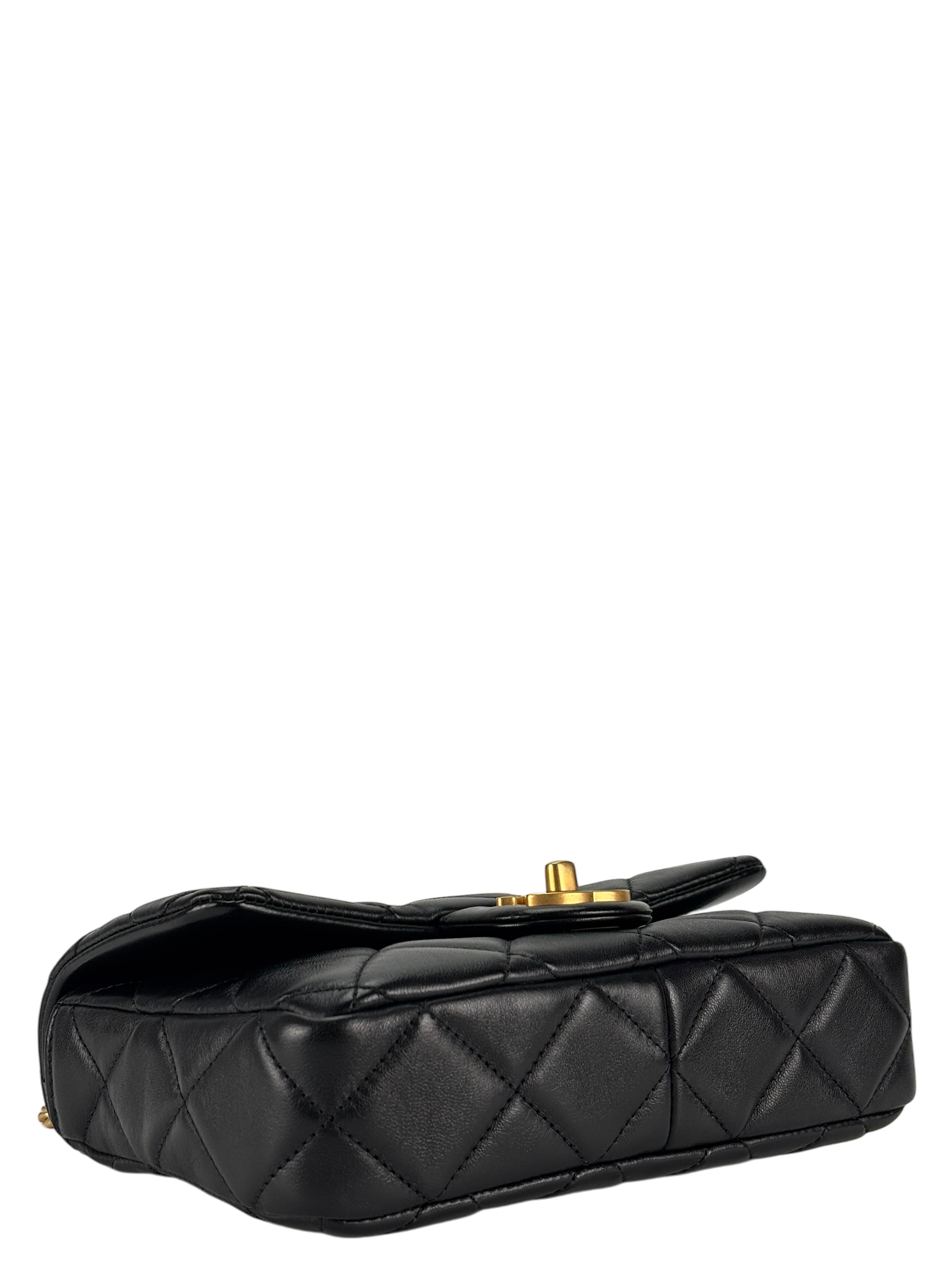CHANEL - 22P Mini Matlasse 20 Lambskin Single Flap Chain Bag Black Gold Hardware