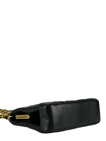 CHANEL - Matelasse Lambskin Clasp Closure Purse Chain Shoulder bag