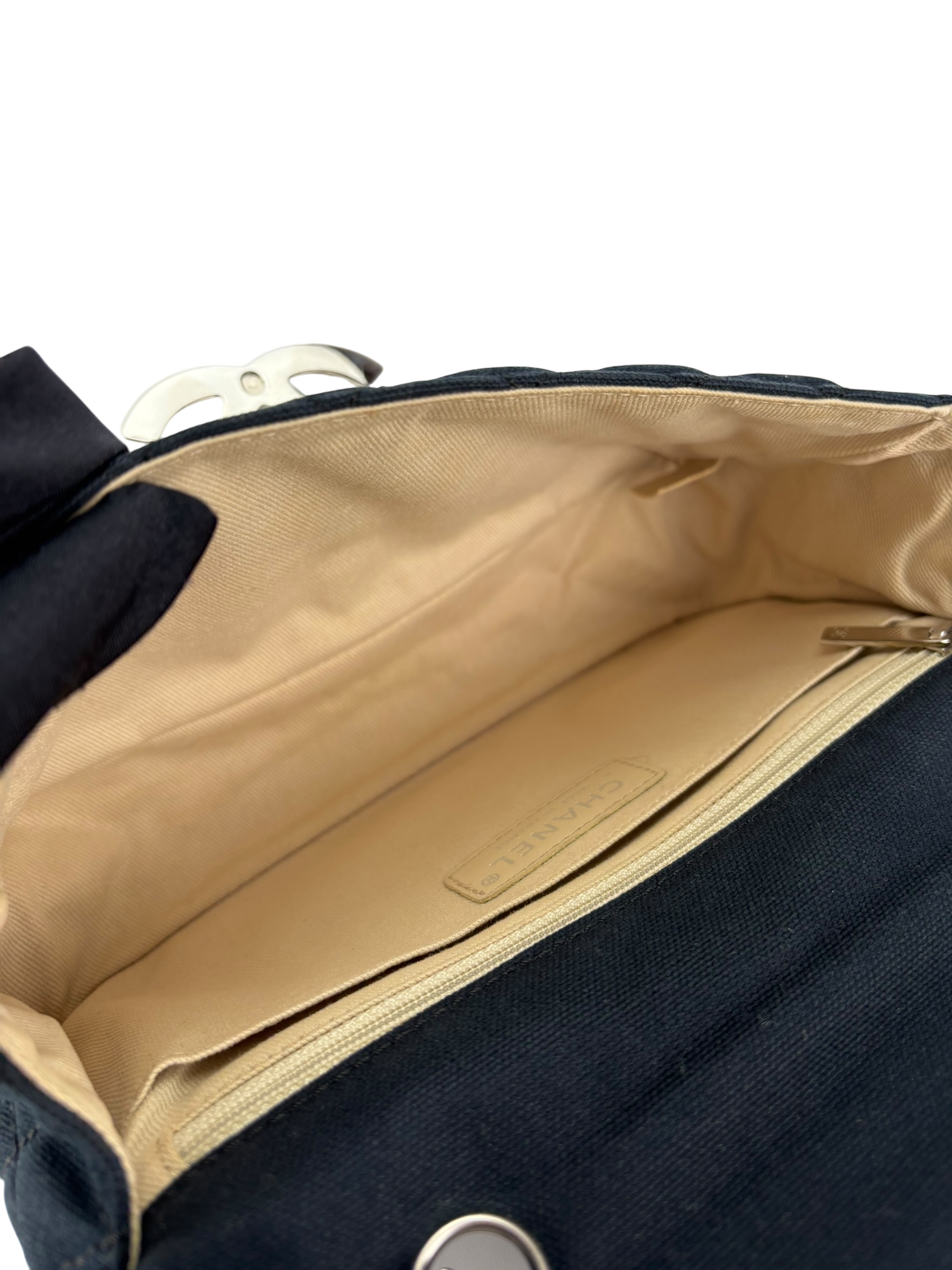 CHANEL - Navy Quilted Fabric CC Cruise Chain Flap Bag