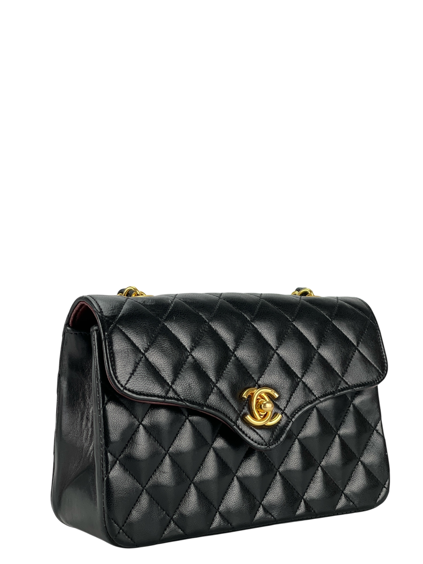 CHANEL - Mini Matelasse Lambskin Single Flap Single Chain Bag Black Gold Hardware