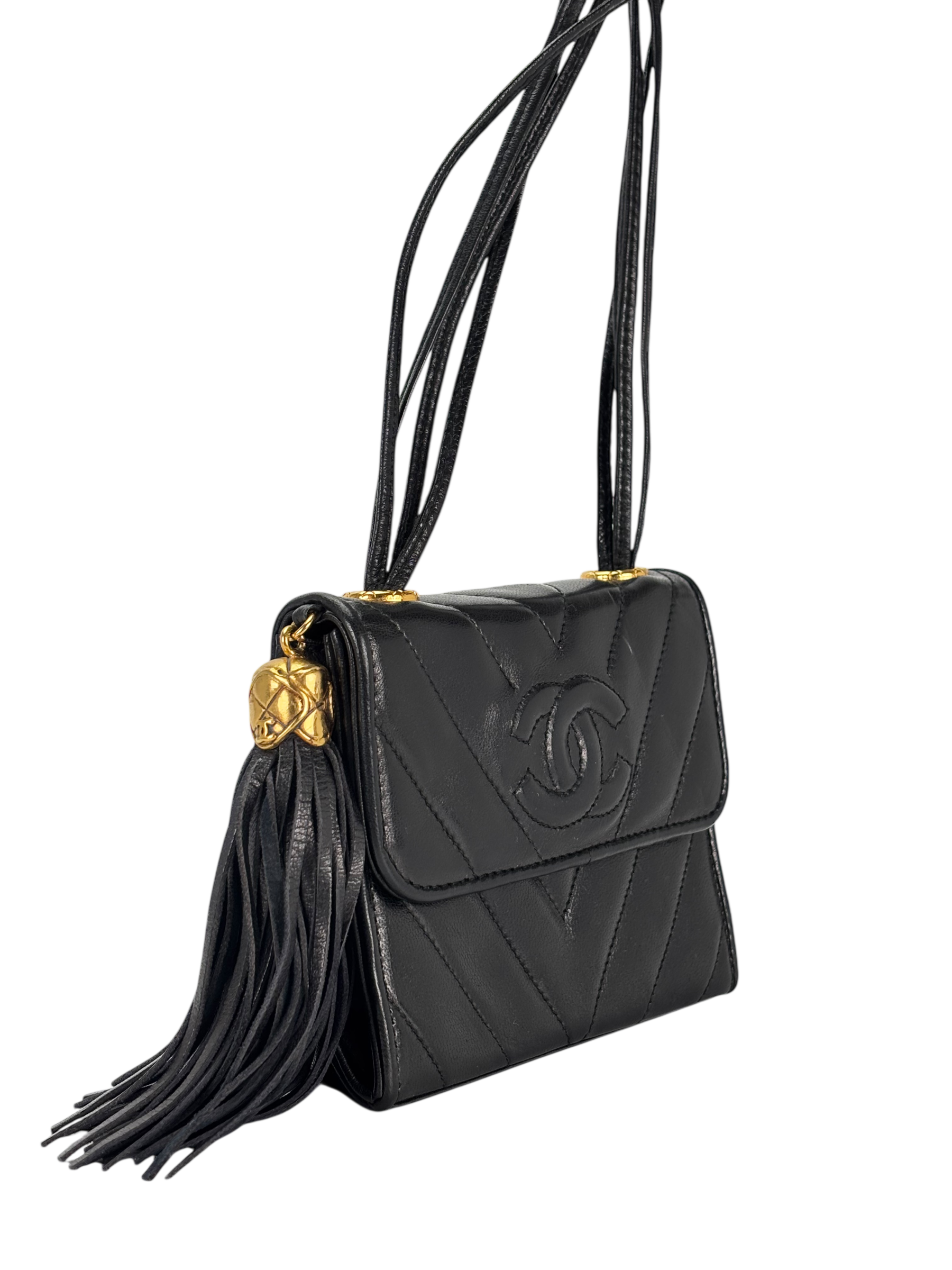 CHANEL - Mini Black Lambskin CC Leather Shoulder Bag