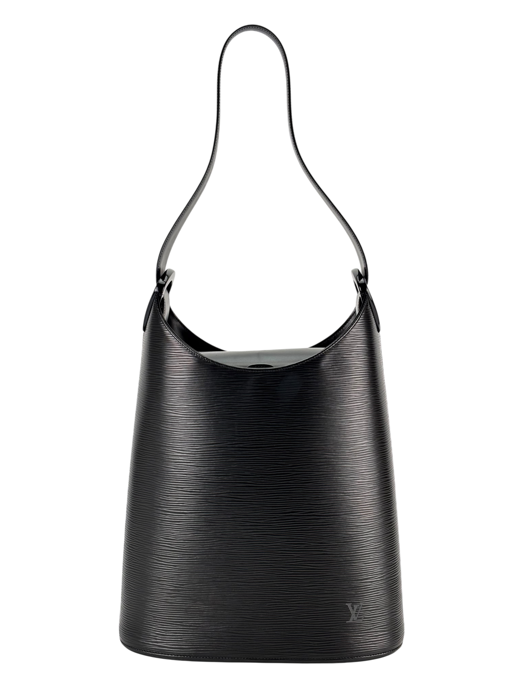 LOUIS VUITTON - Black Epi Verseau Leather Bag