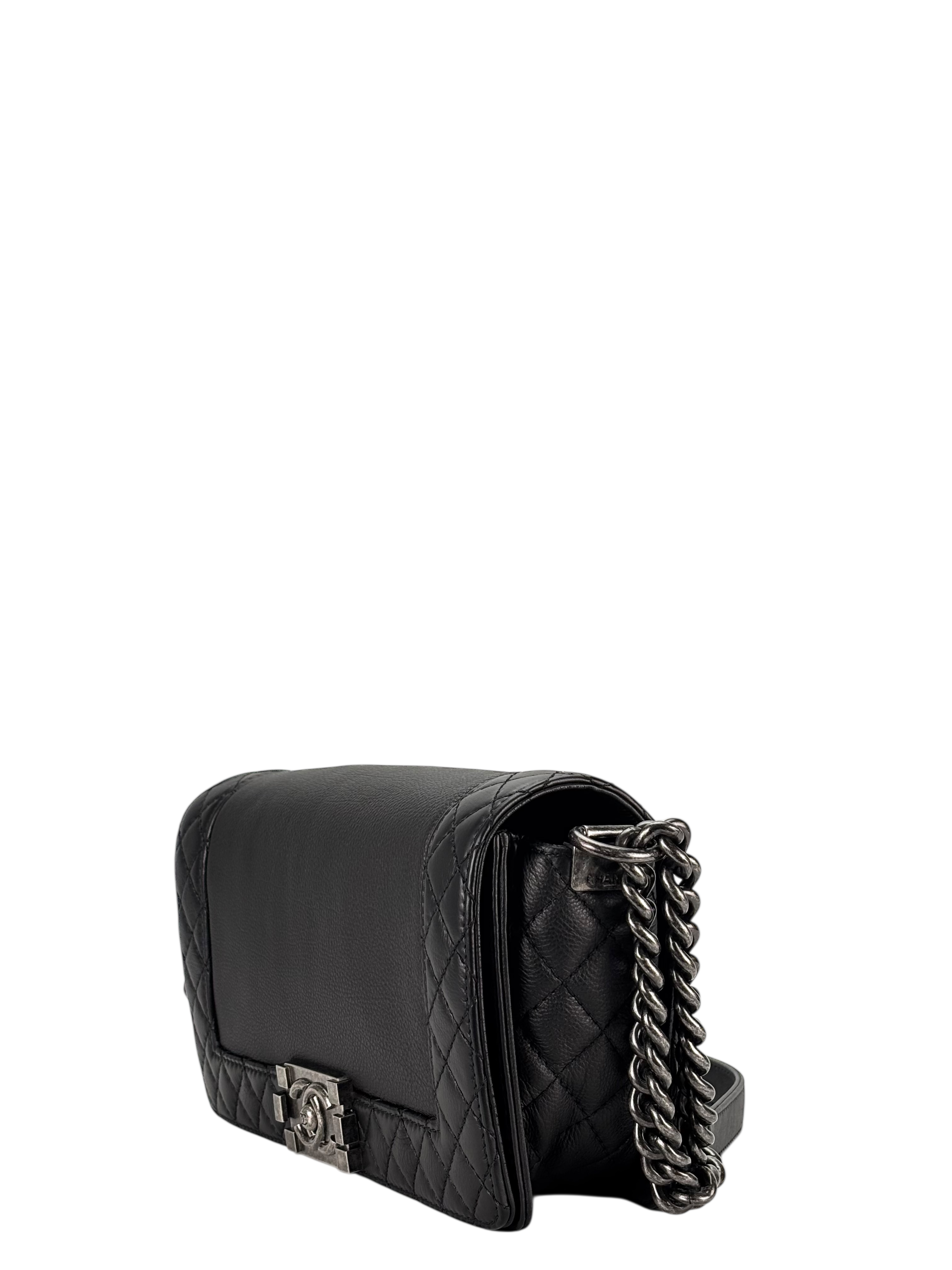 CHANEL - Black Caviar Boy 30 Lambskin Chain Shoulder Gunmetallic Hardware Bag