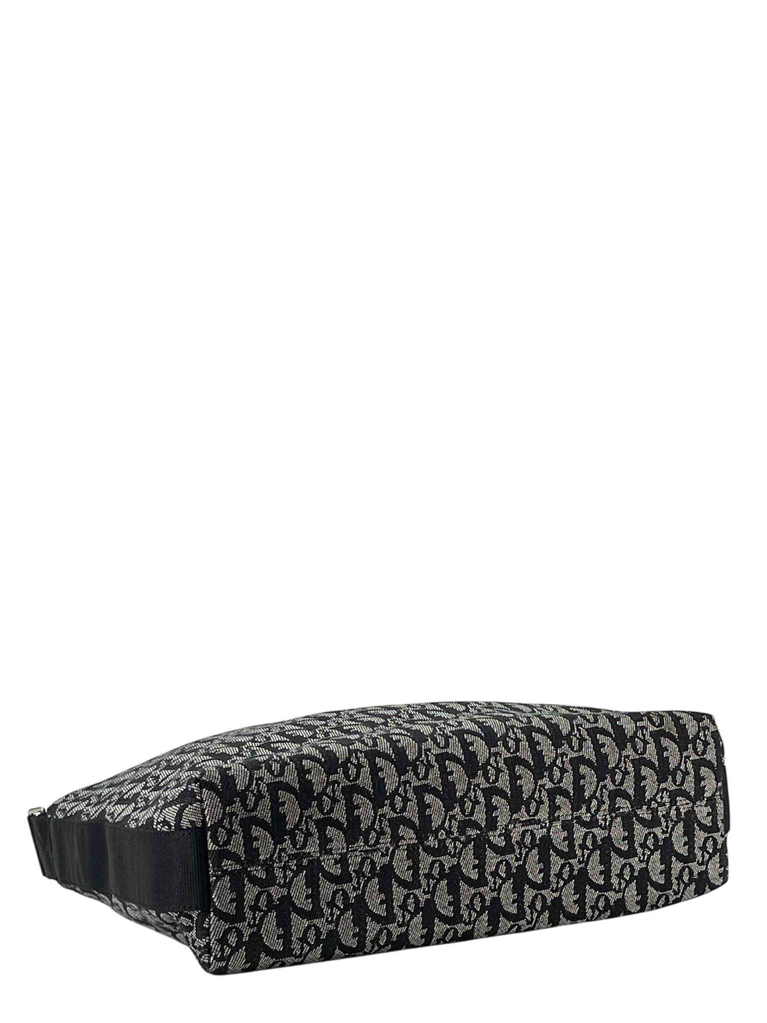 CHRISTIAN DIOR - Navy Diorissimo Pochette Shoulder Bag