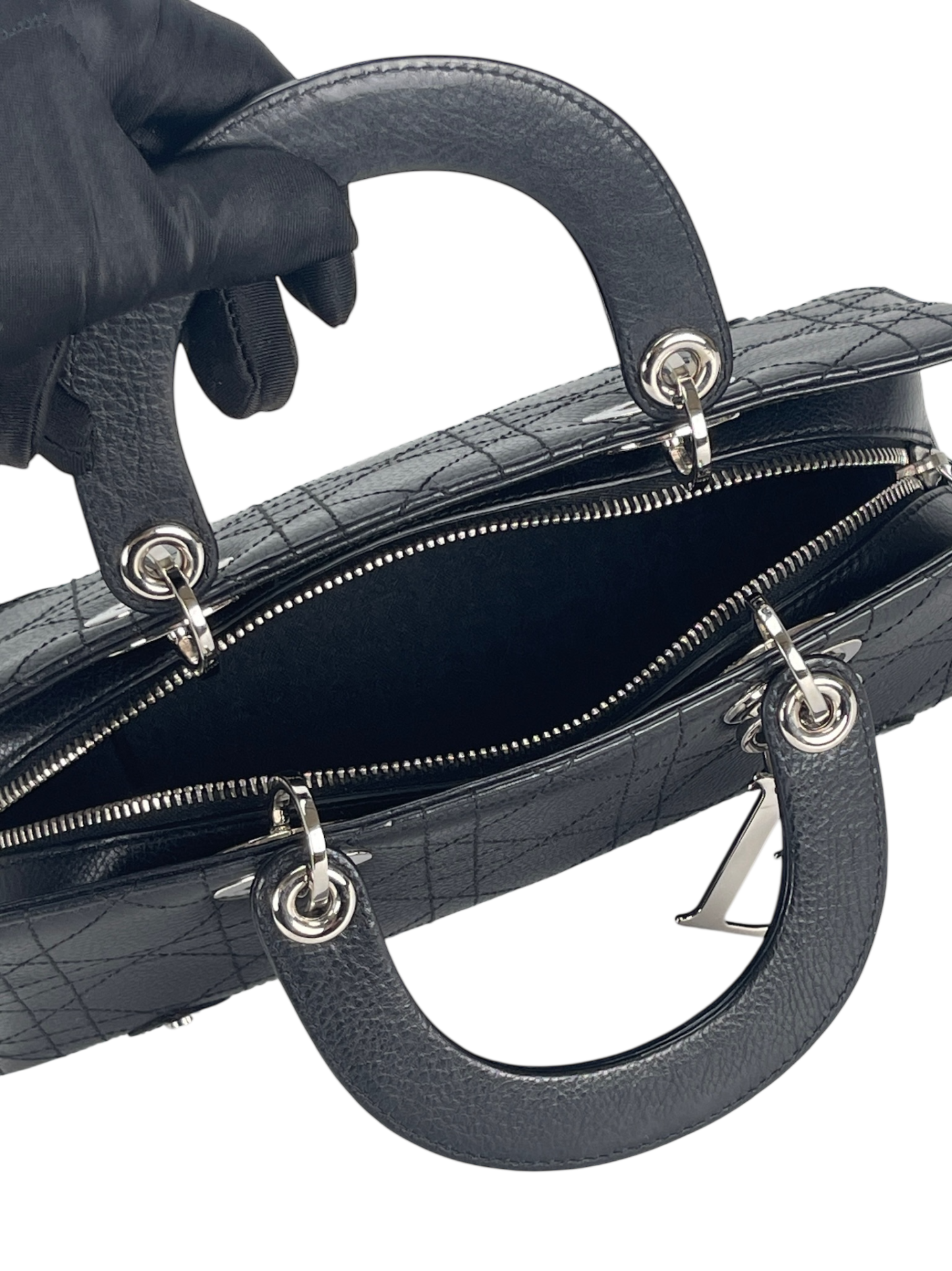 CHRISTIAN DIOR - Lady Dior East West Bag in Black