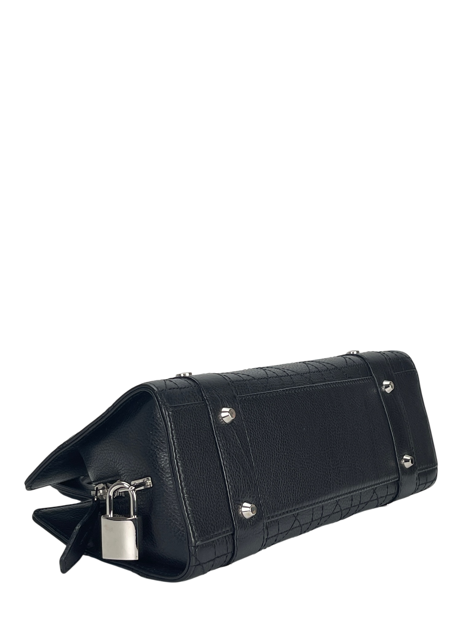 CHRISTIAN DIOR - Lady Dior East West Bag in Black