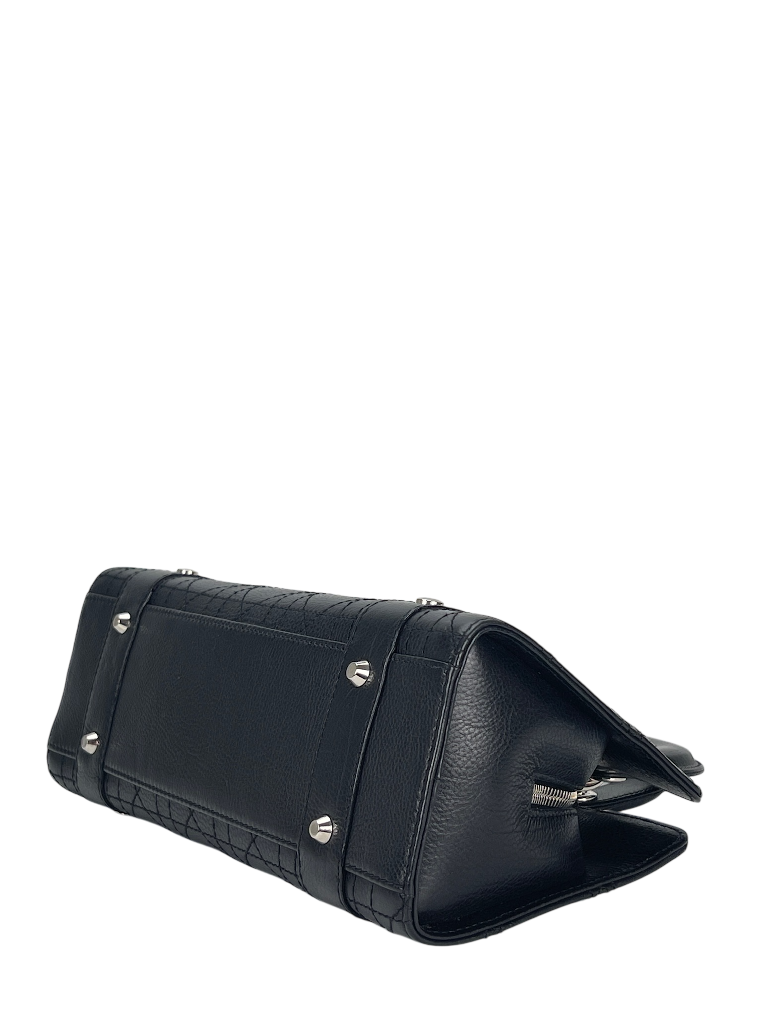 CHRISTIAN DIOR - Lady Dior East West Bag in Black