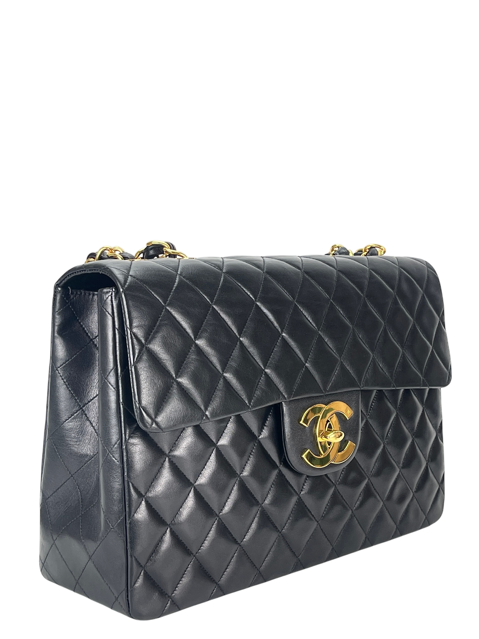 CHANEL - Black Lambskin Jumbo Flap Bag 34