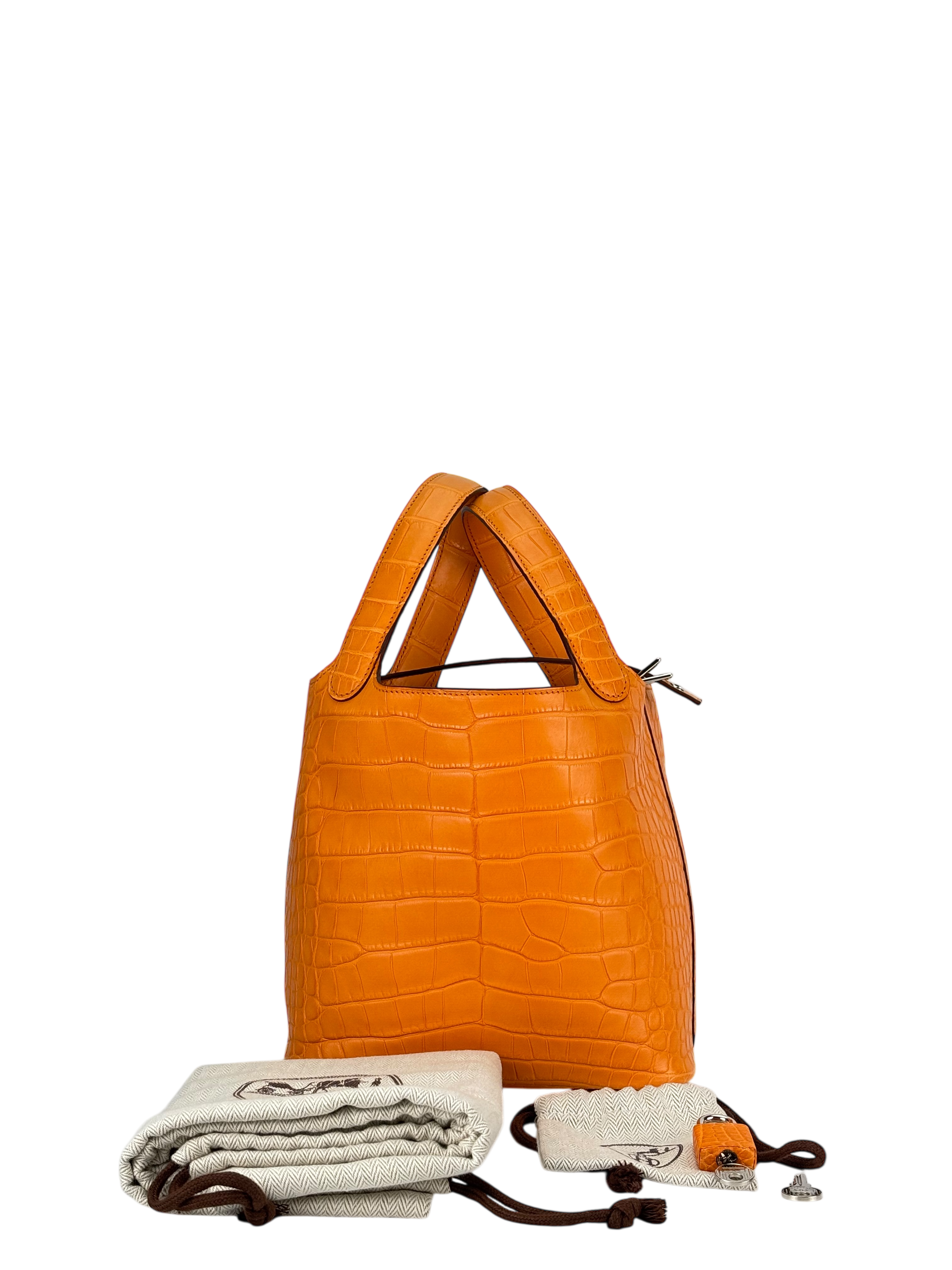 HERMES - Picotin Lock 18 PM Alligator Matte Apricot Silver Hardware