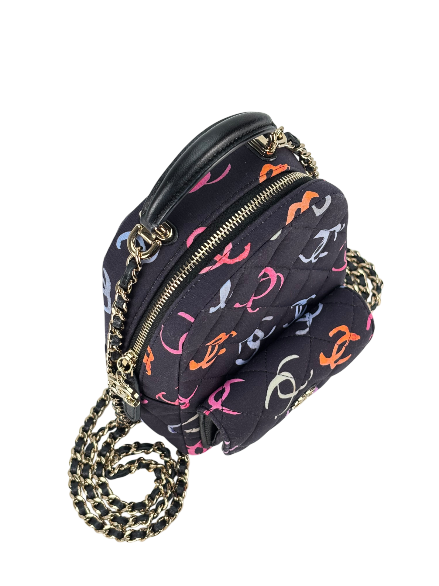 CHANEL -