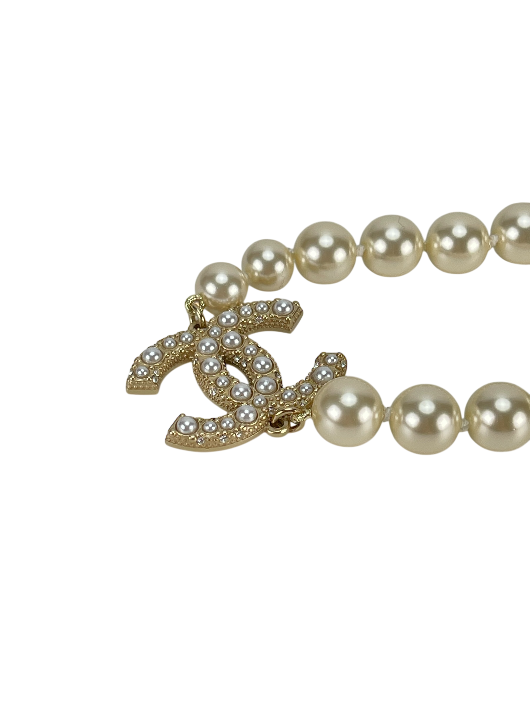 CHANEL - 21B Coco Mark Gold Pearl Short Necklace