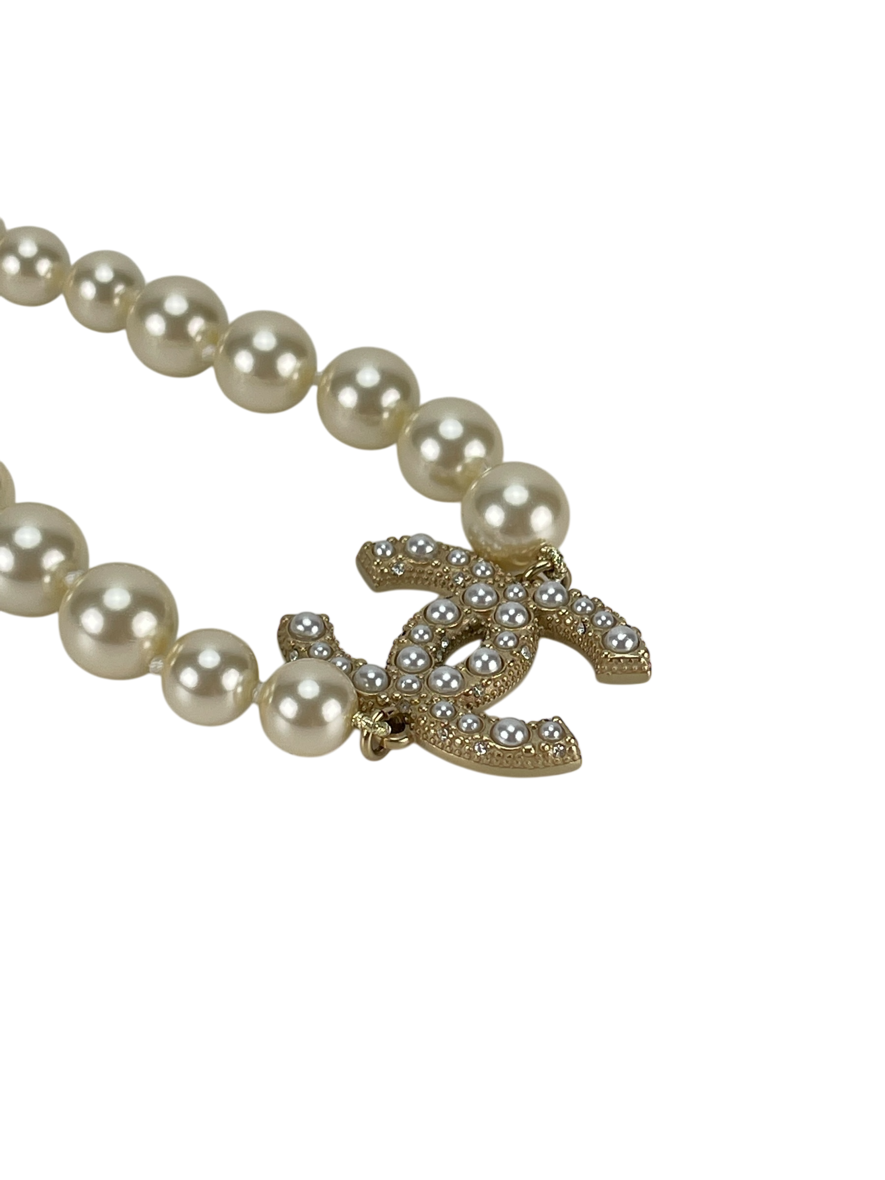 CHANEL - 21B Coco Mark Gold Pearl Short Necklace