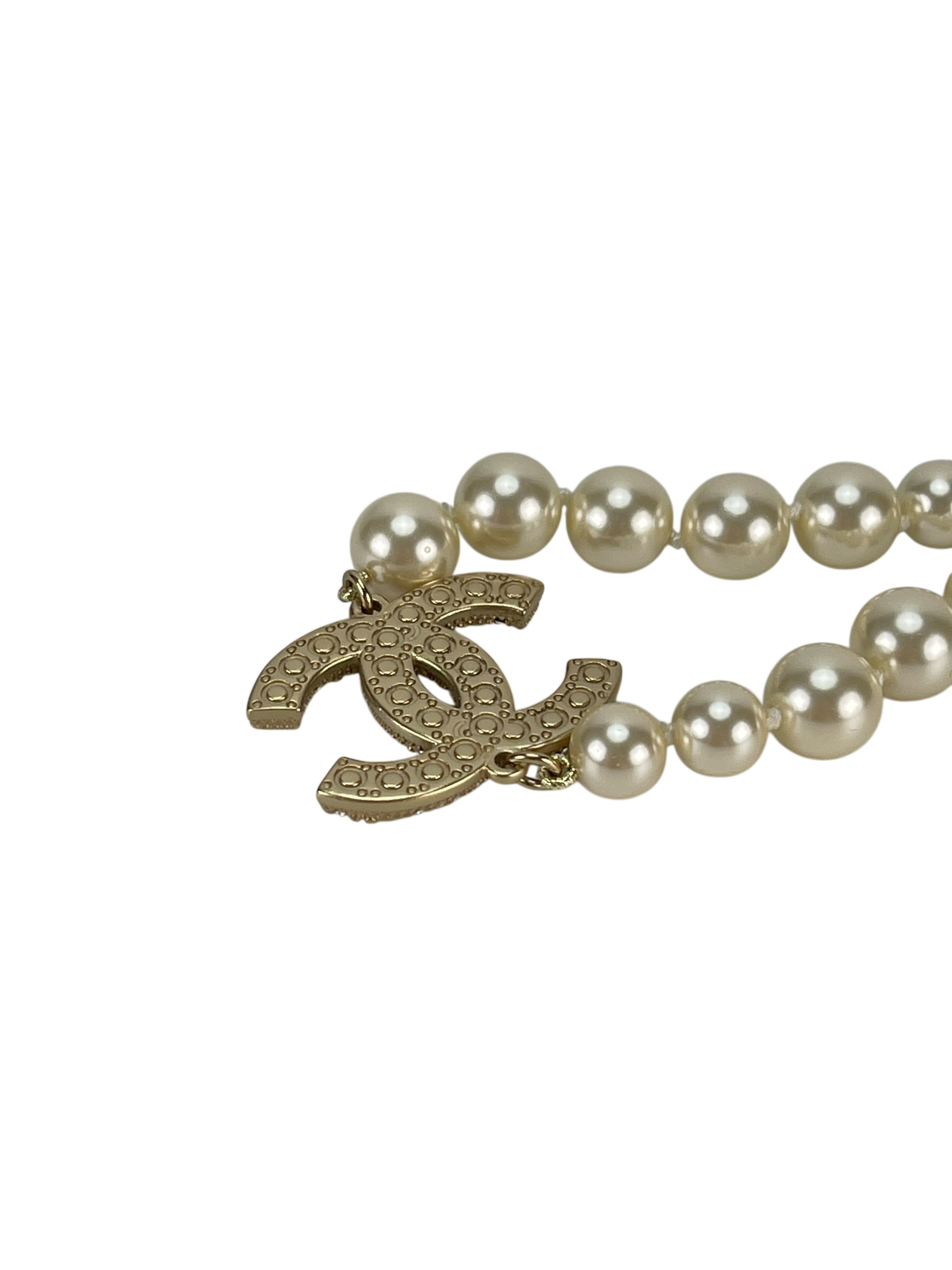 CHANEL - 21B Coco Mark Gold Pearl Short Necklace