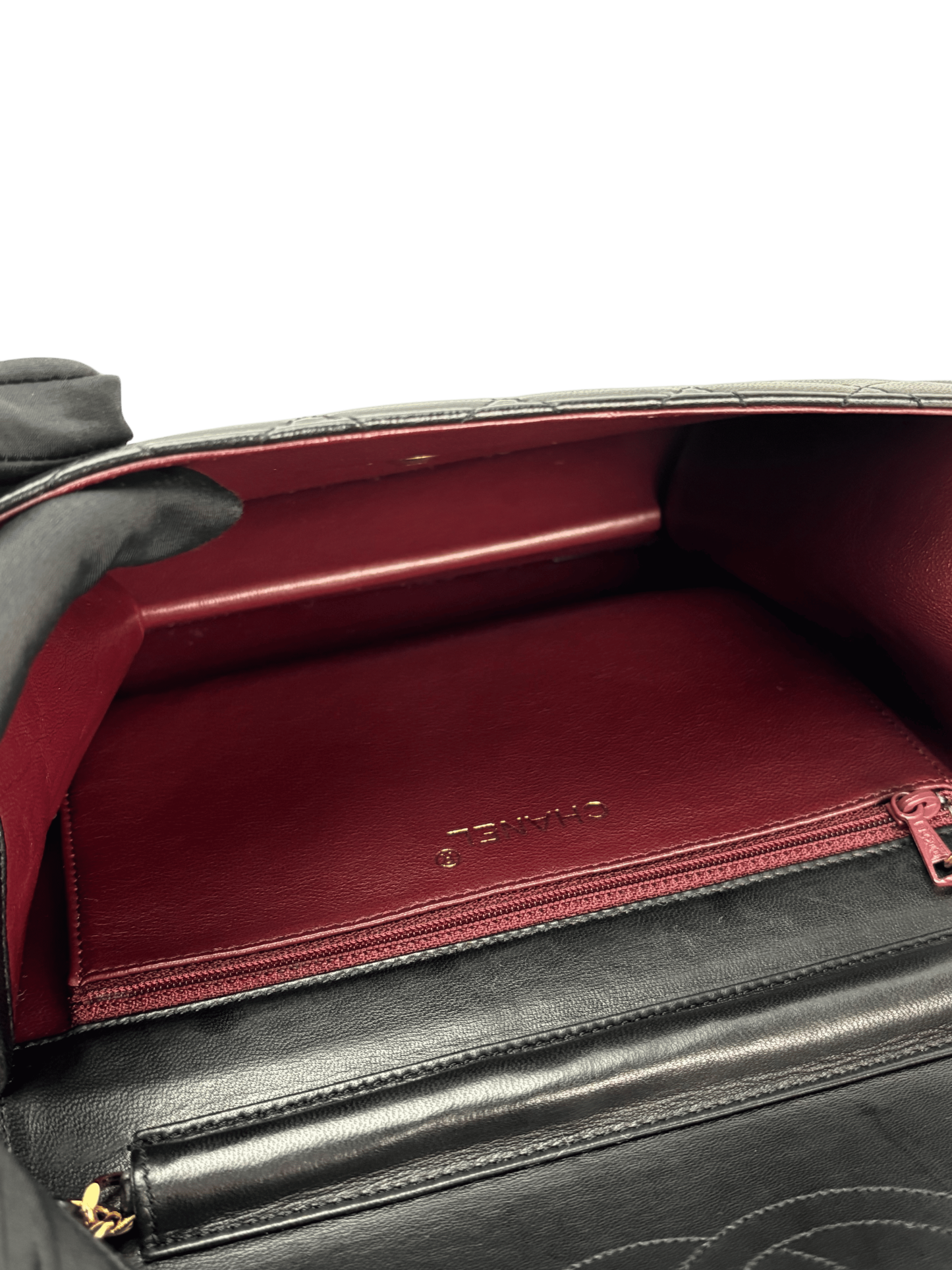 CHANEL - Black Lambskin Matelasse Pushlock Chain Shoulder Bag