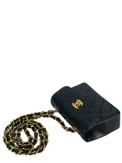  CHANEL - Mini Black CC Chain Leather Xrossbody Bag