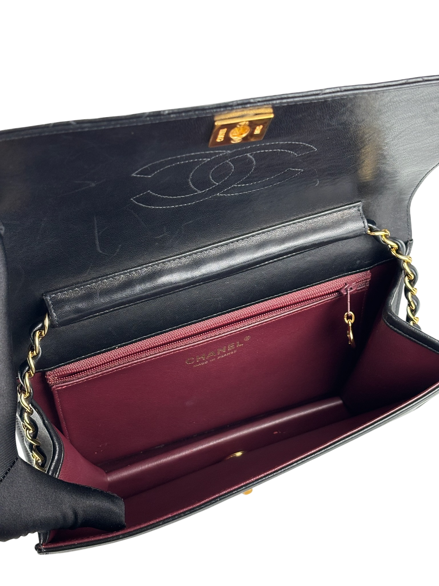 CHANEL - Black Lambskin Quilted Leather Shoulder Bag