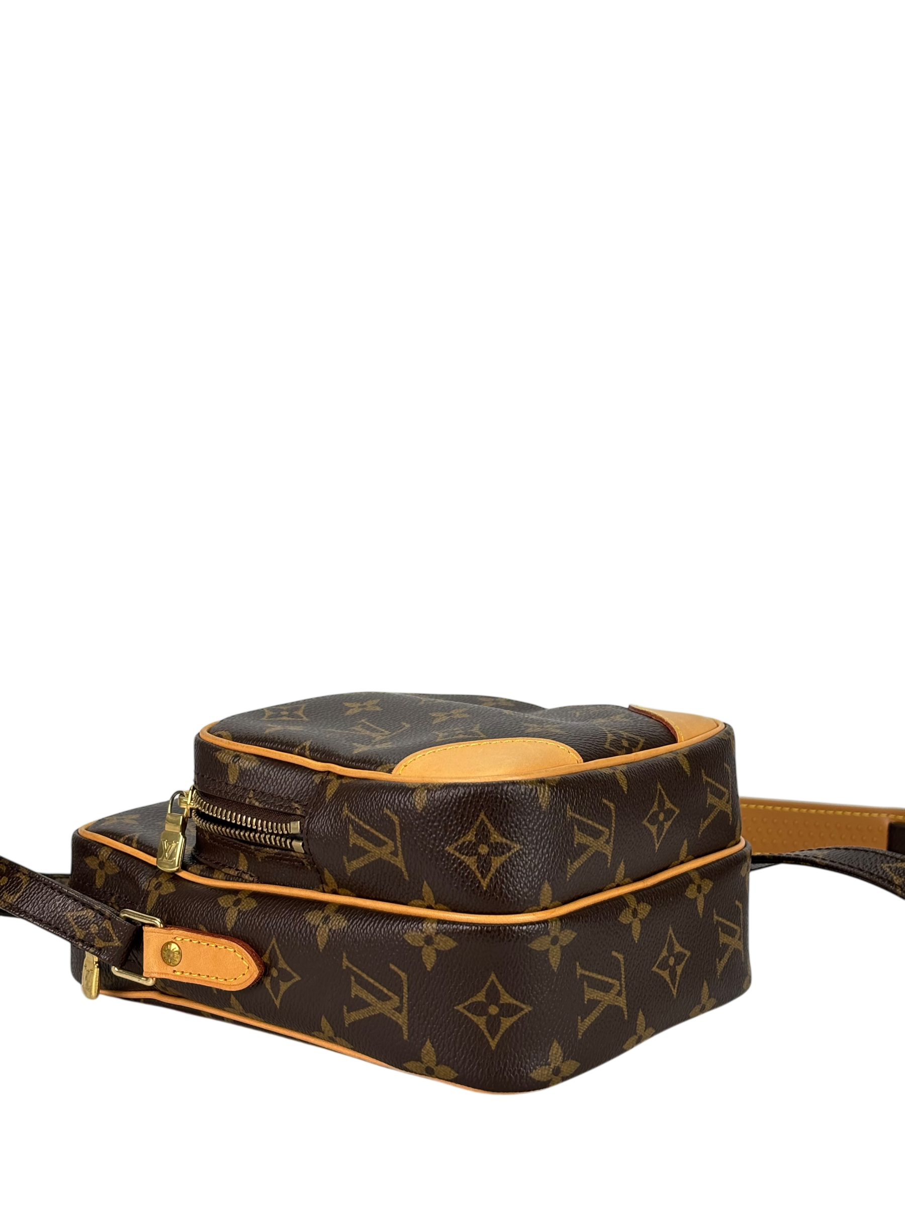LOUIS VUITTON - Monogram Amazon Camera Shoulder bag