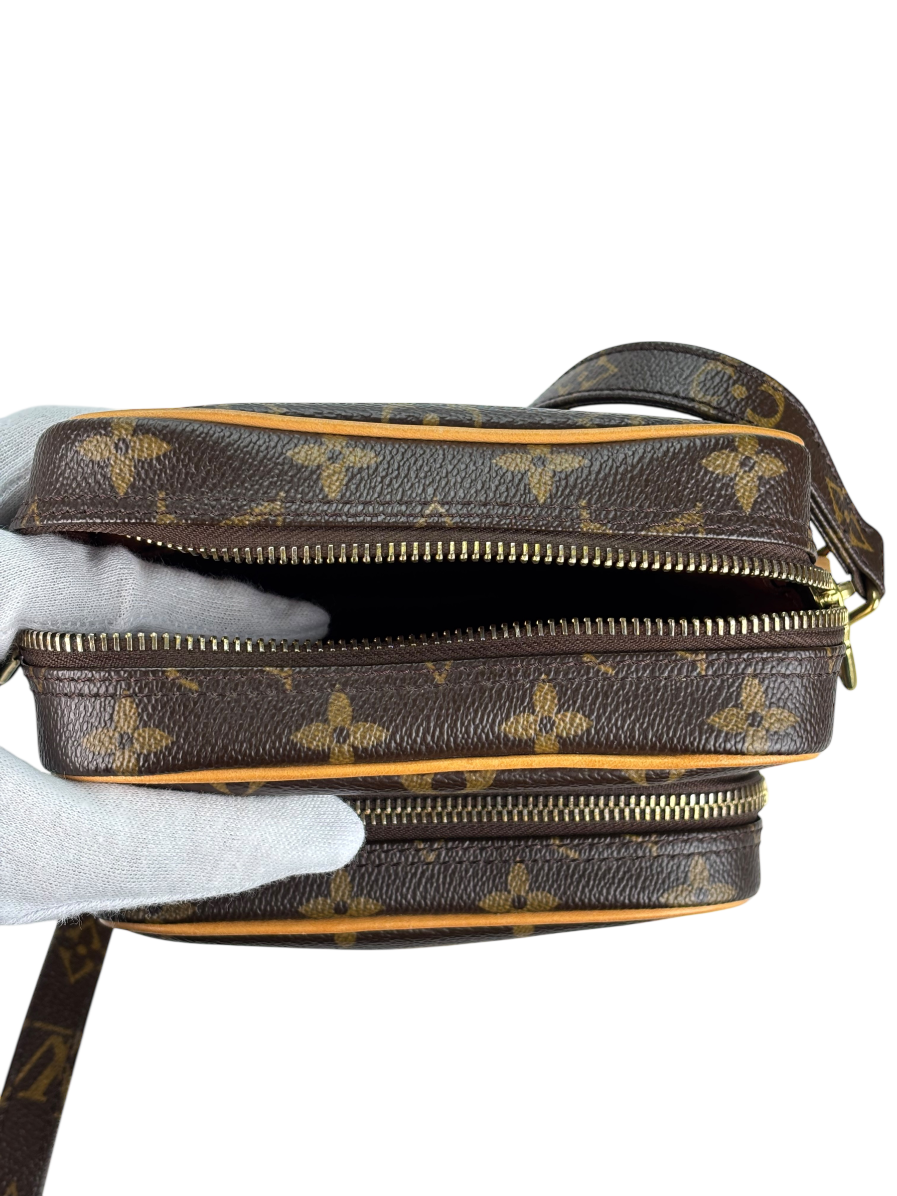 LOUIS VUITTON - Monogram Amazon Camera Shoulder bag