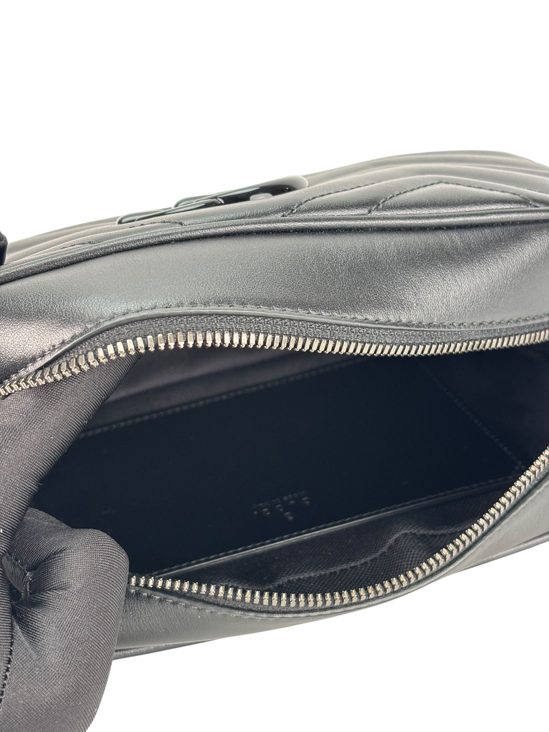 GUCCI - Black GG Marmont Camera Bag