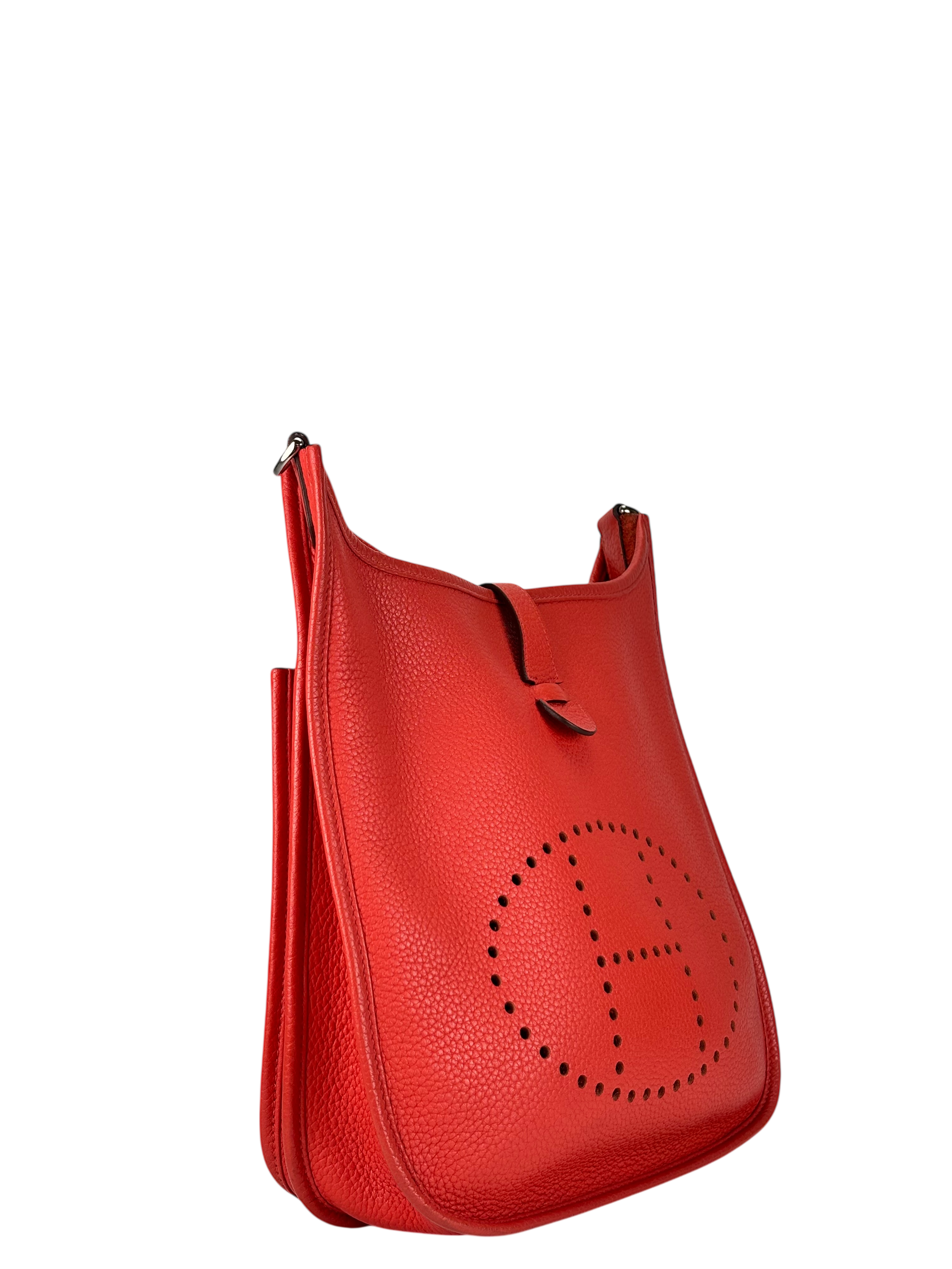HERMES - Evelyne PM Evelyne T5 TC Rouge Silver Hardware  Shoulder Bag