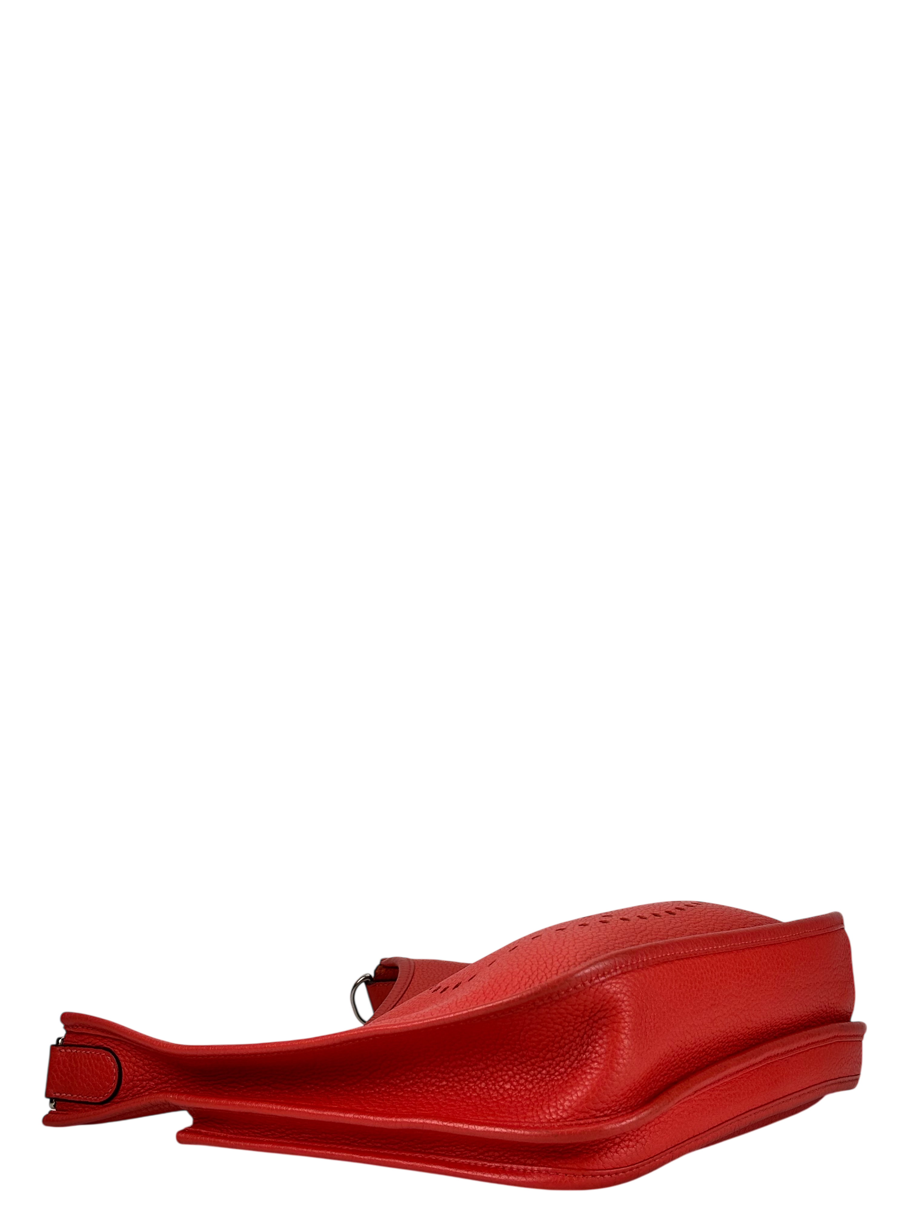 HERMES - Evelyne PM Evelyne T5 TC Rouge Silver Hardware  Shoulder Bag