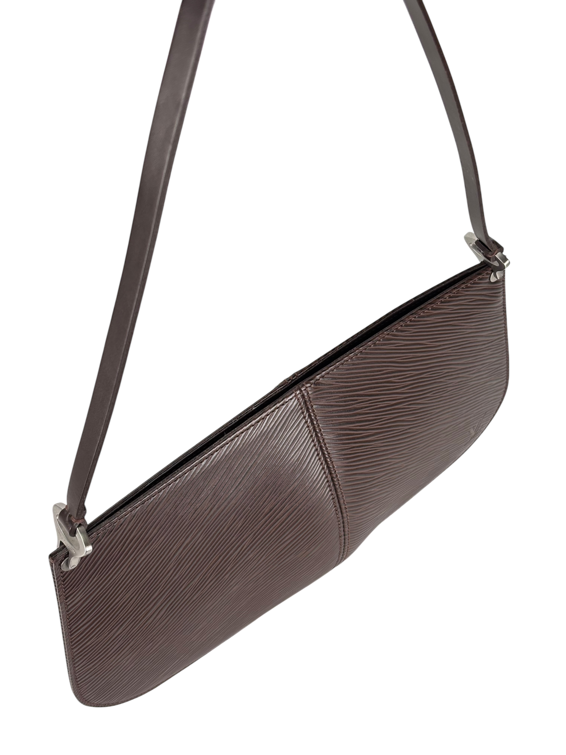 LOUIS VUITTON - Epi Brown Demi Lupe Epi Leather Pochette Bag