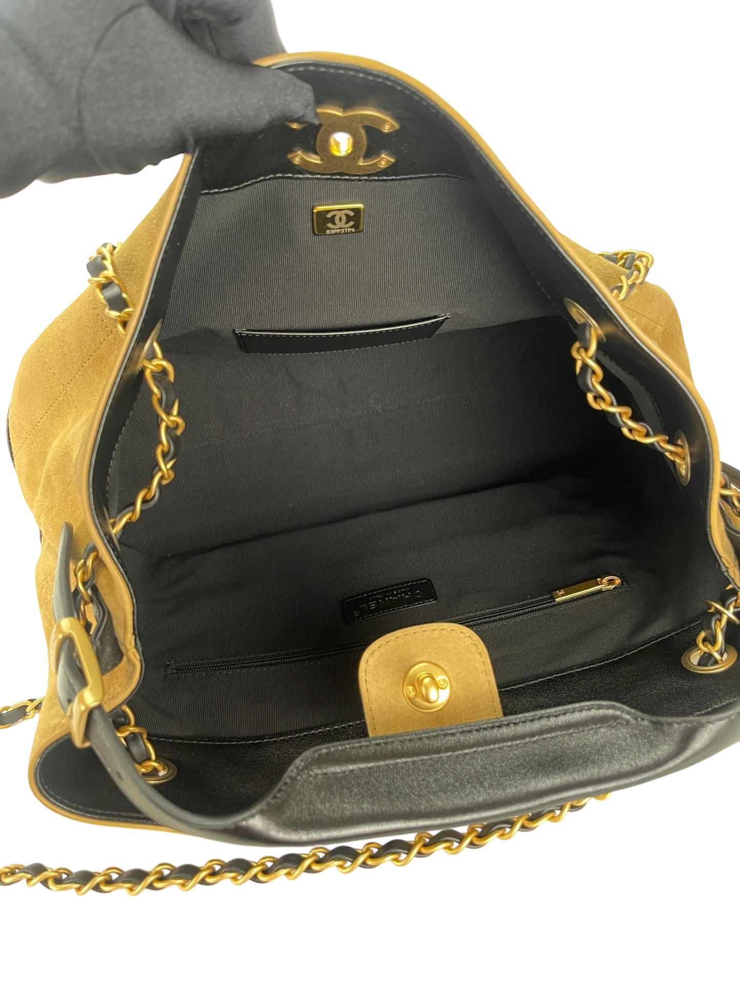 CHANEL - 25A Black Beige  Suede Calfskin Lambskin 2Way Tote Bag
