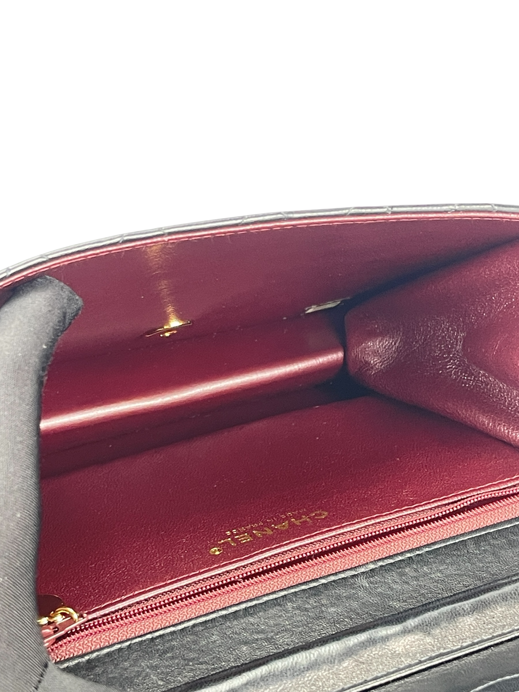 CHANEL - Black Lambskin Matelasse Pushlock Chain Shoulder Bag