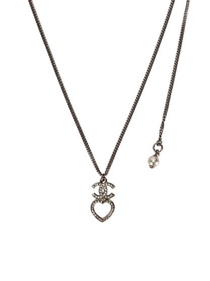 CHANEL - 23N Heart Metal & Strass Rhinestone Necklace