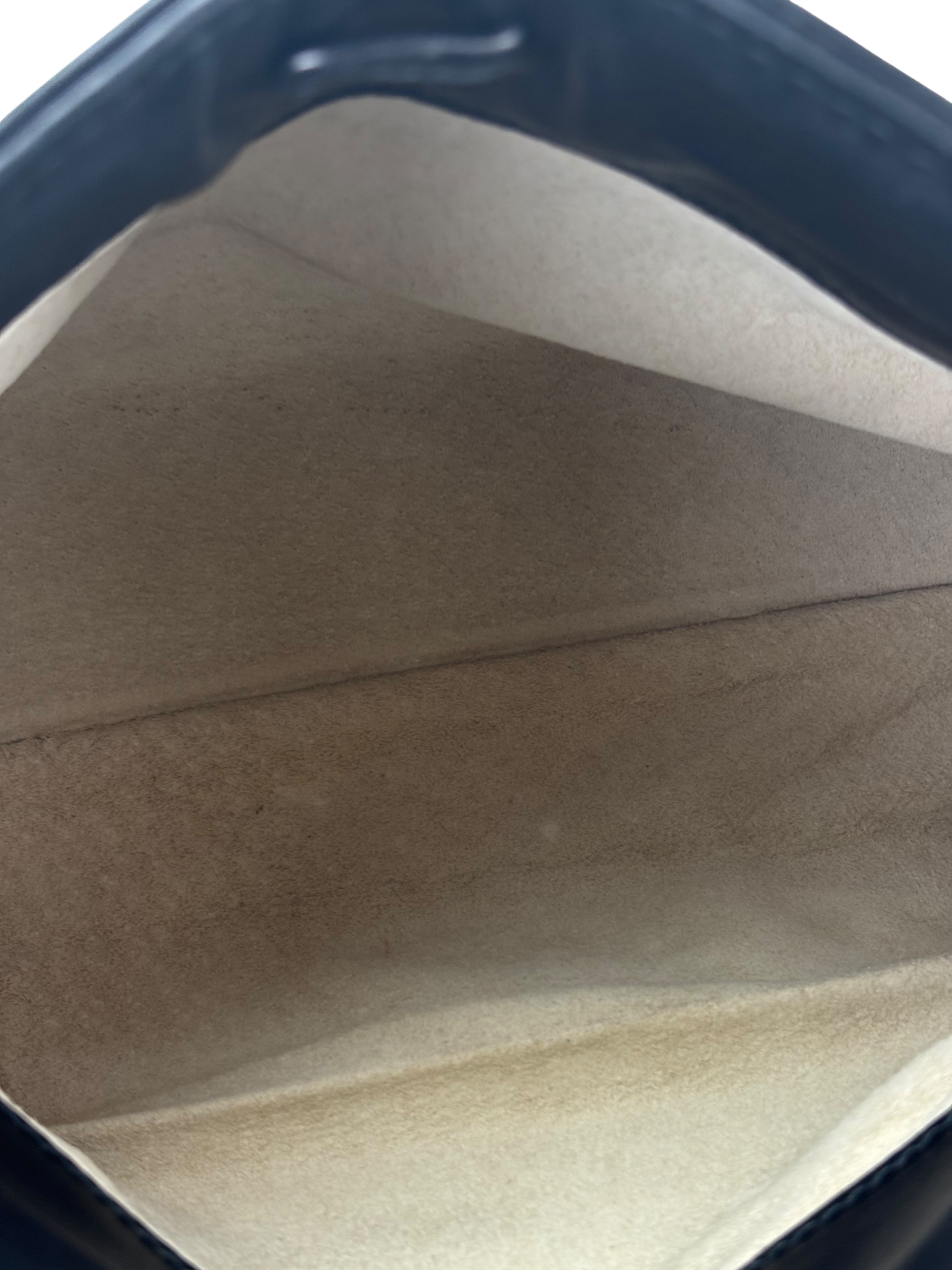 BOTTEGA VENETA - Black Lambskin Ebano Intrecciato Shoulder Bag