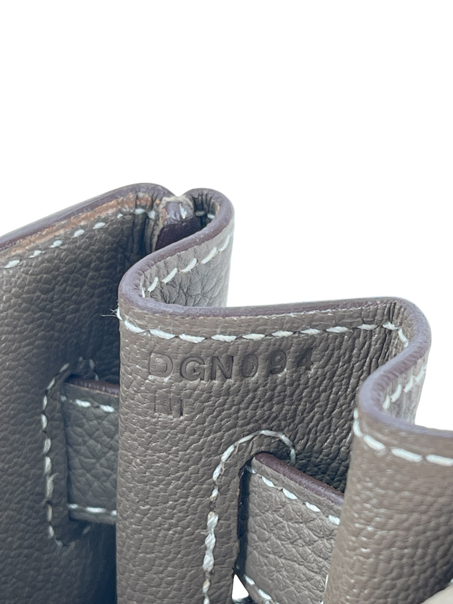 HERMES - Kelly 28 Etoupe Togo Palladium Hardware