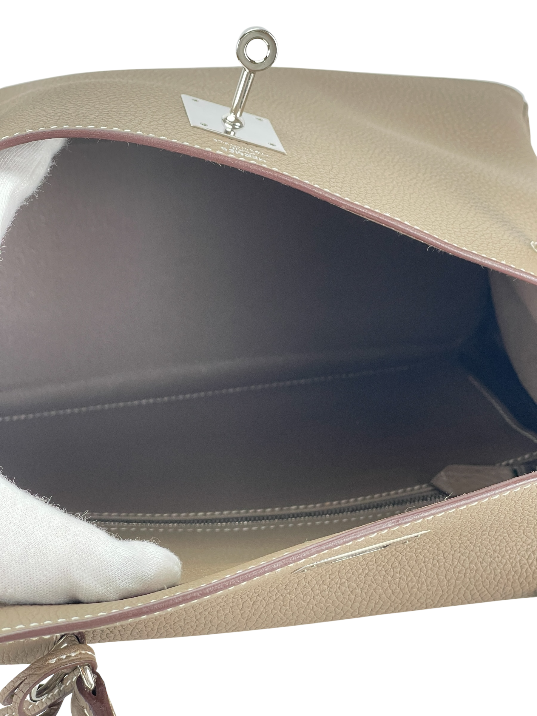 HERMES - Kelly 28 Etoupe Togo Palladium Hardware