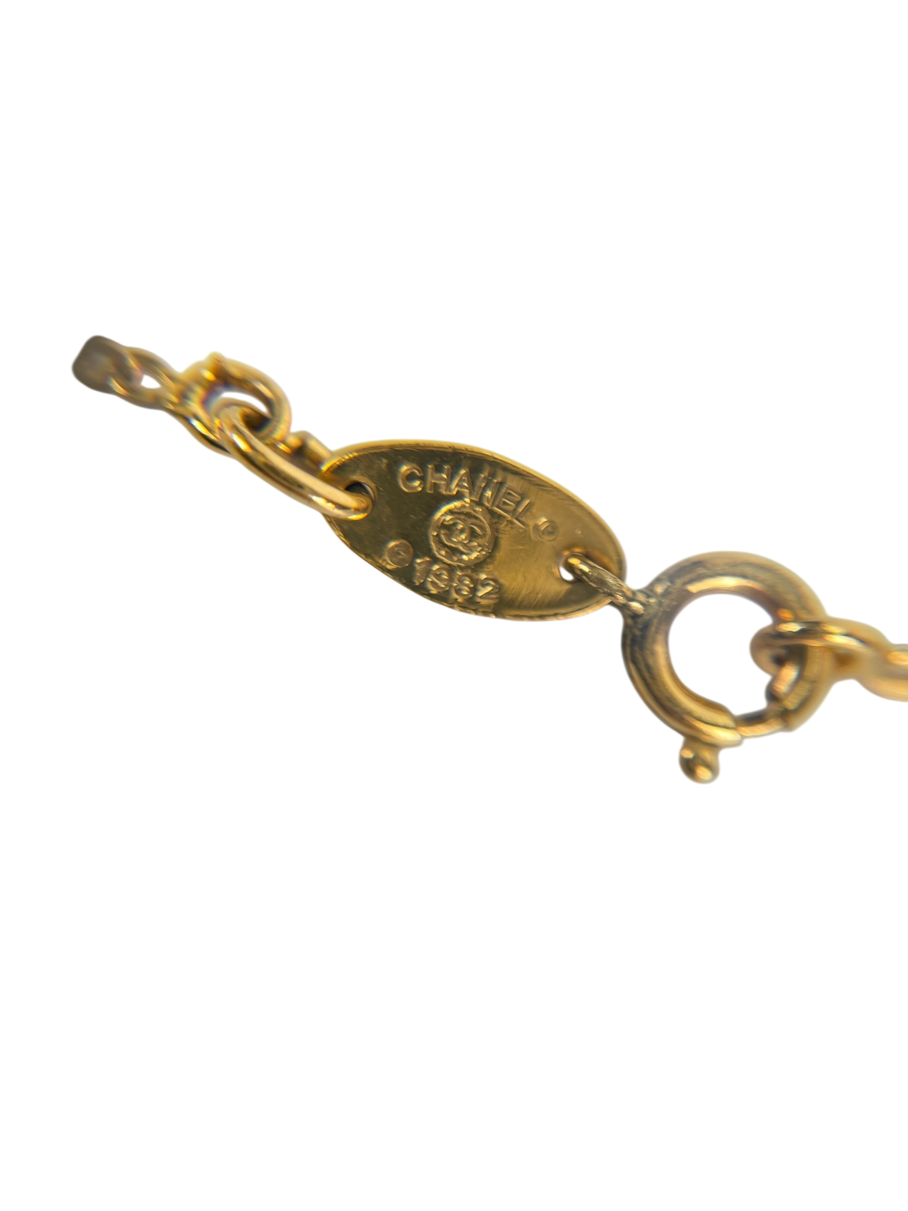 CHANEL - Gold CC logo Metal Necklace 