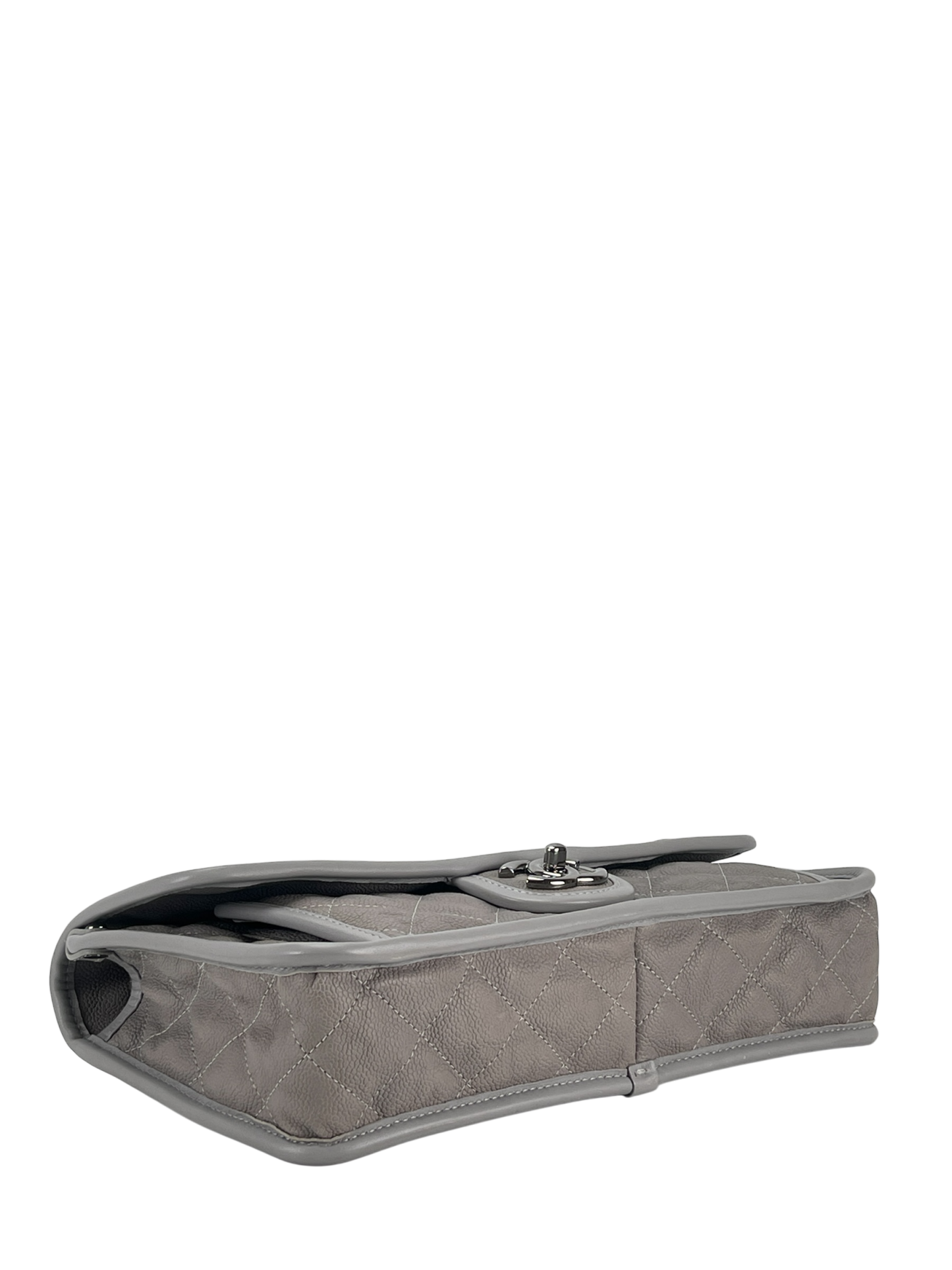 CHANEL - Grey Aged Caviar Medium French Riviera Flap Bag