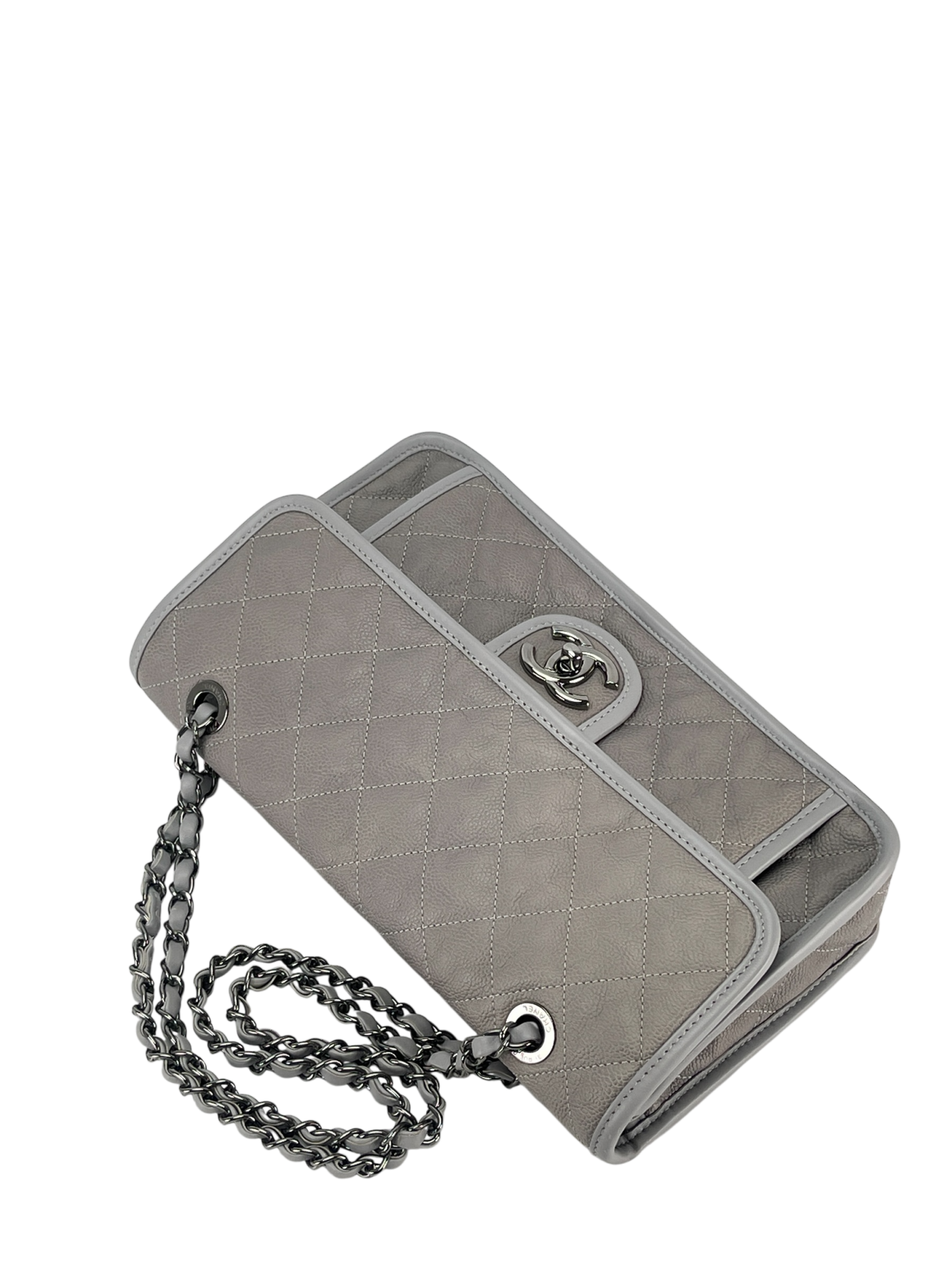 CHANEL - Grey Aged Caviar Medium French Riviera Flap Bag