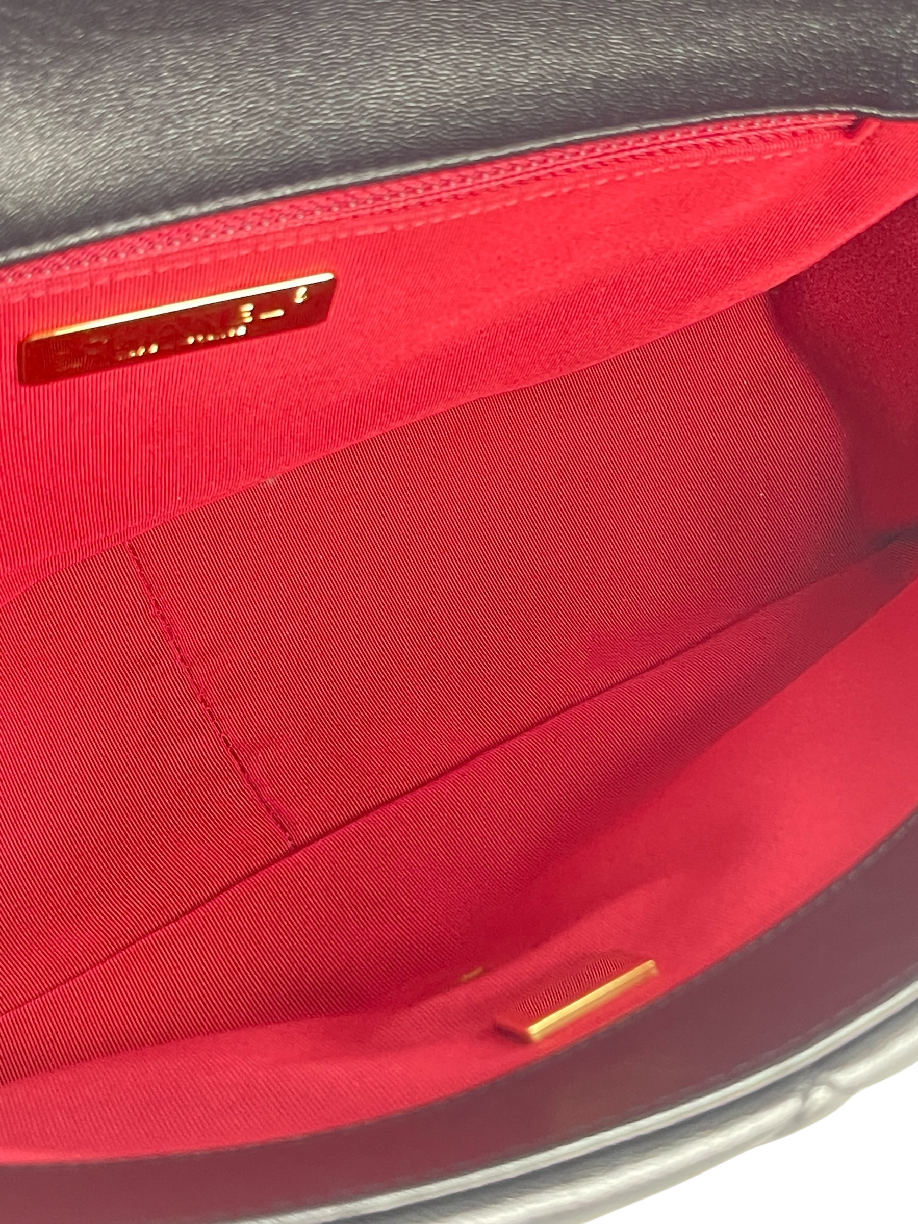 CHANEL - Black Lambskin 19 Medium Flap Bag