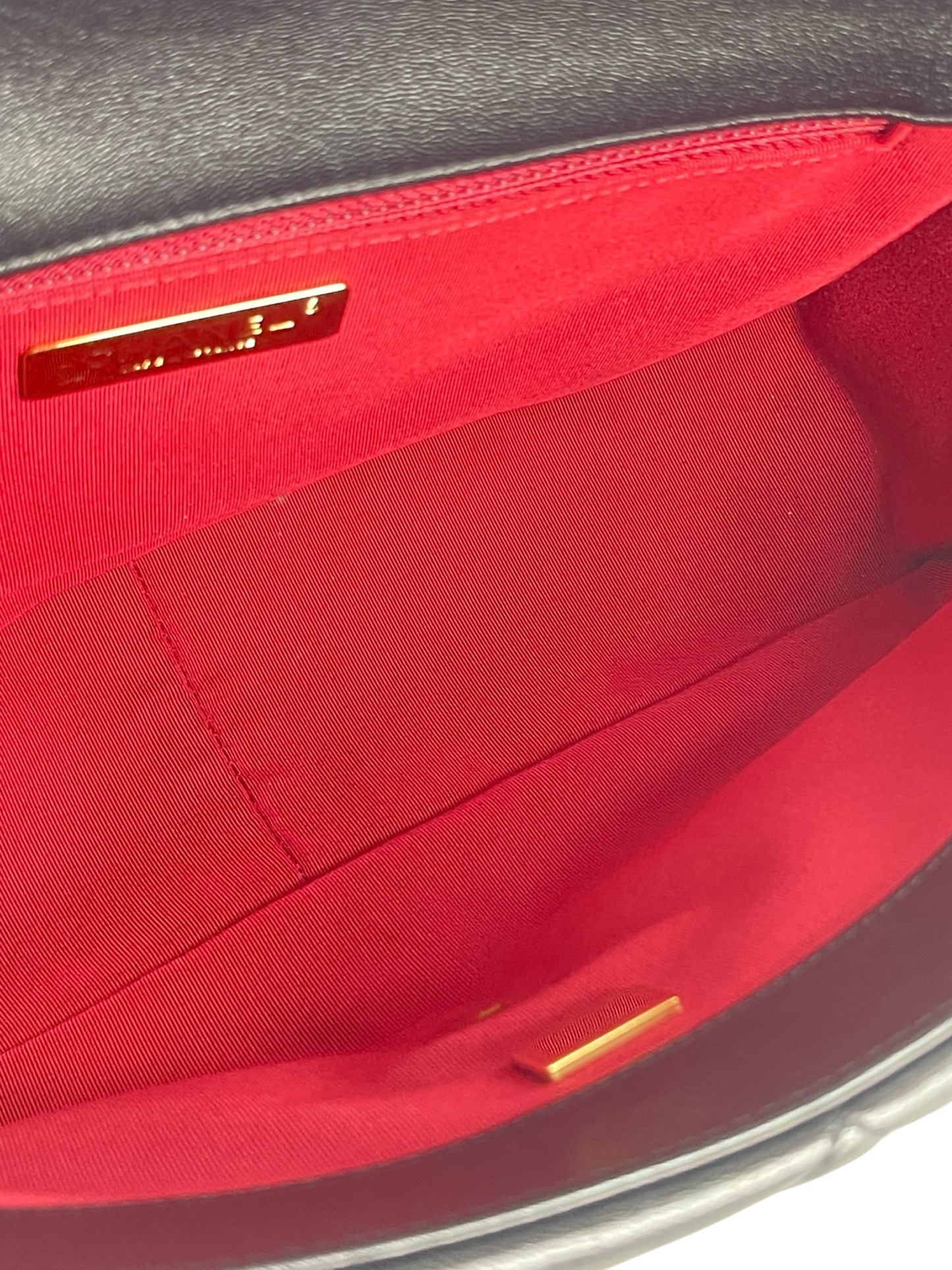 CHANEL - Black Lambskin 19 Medium Flap Bag